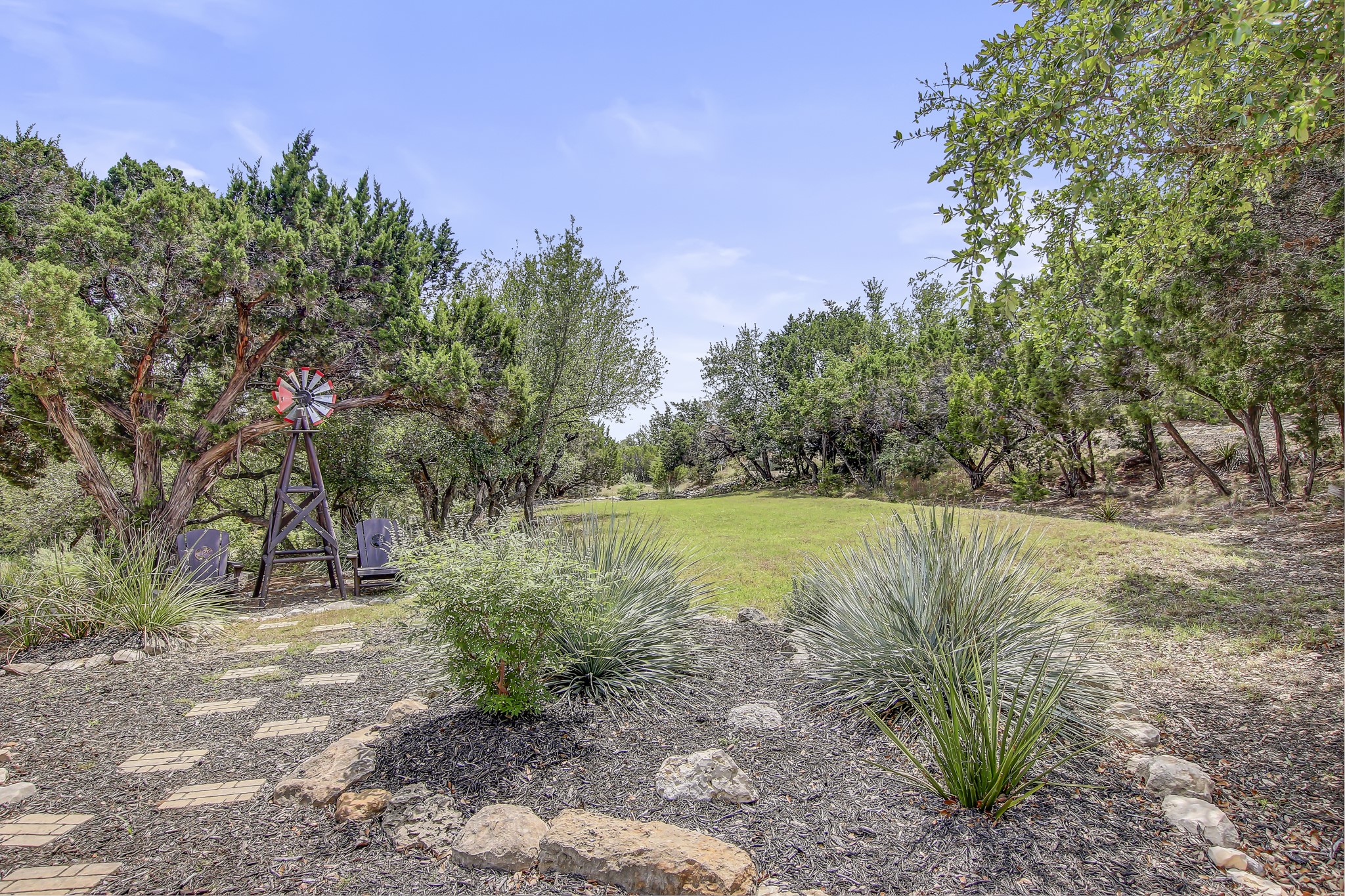 main property photo 31
