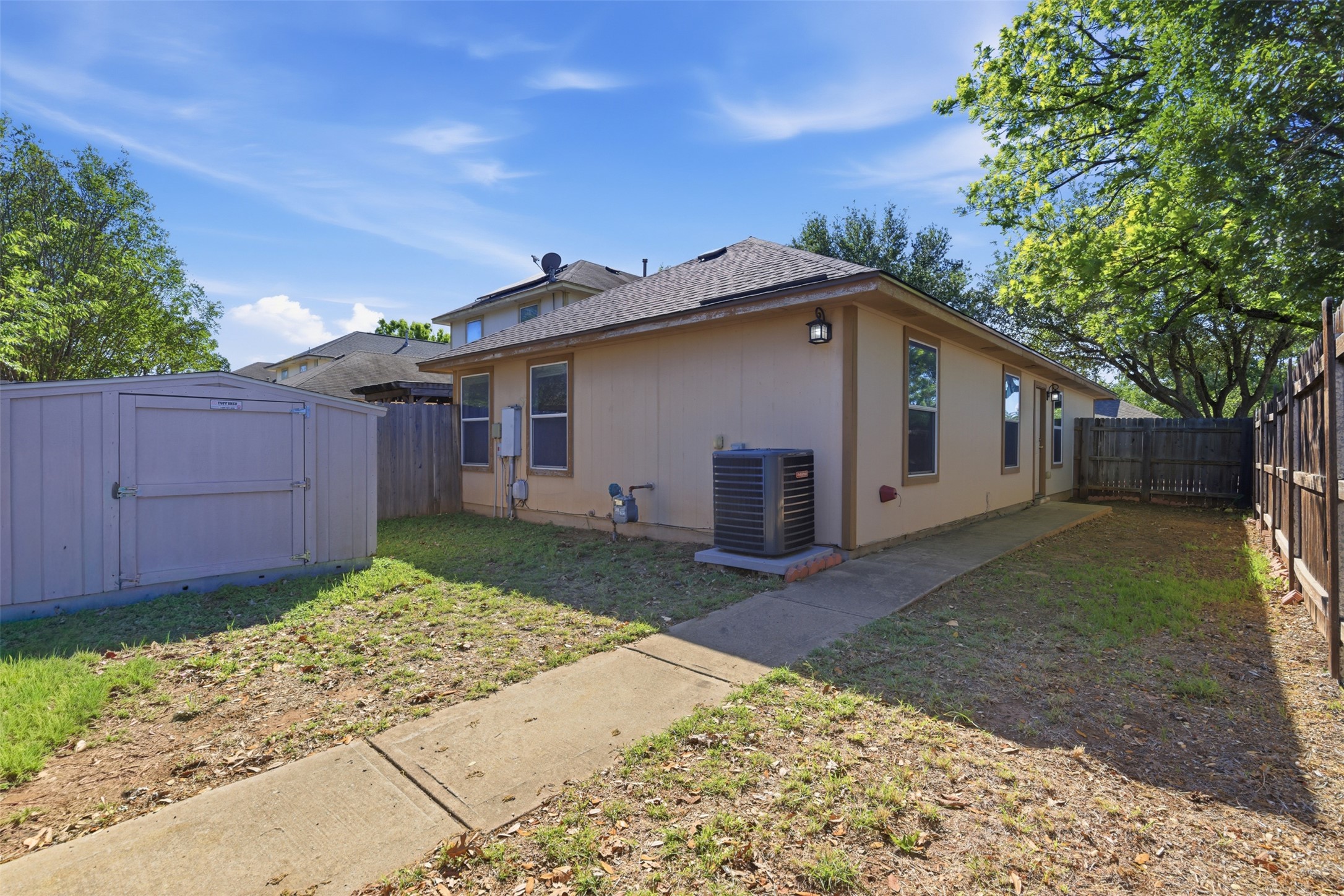 main property photo 26