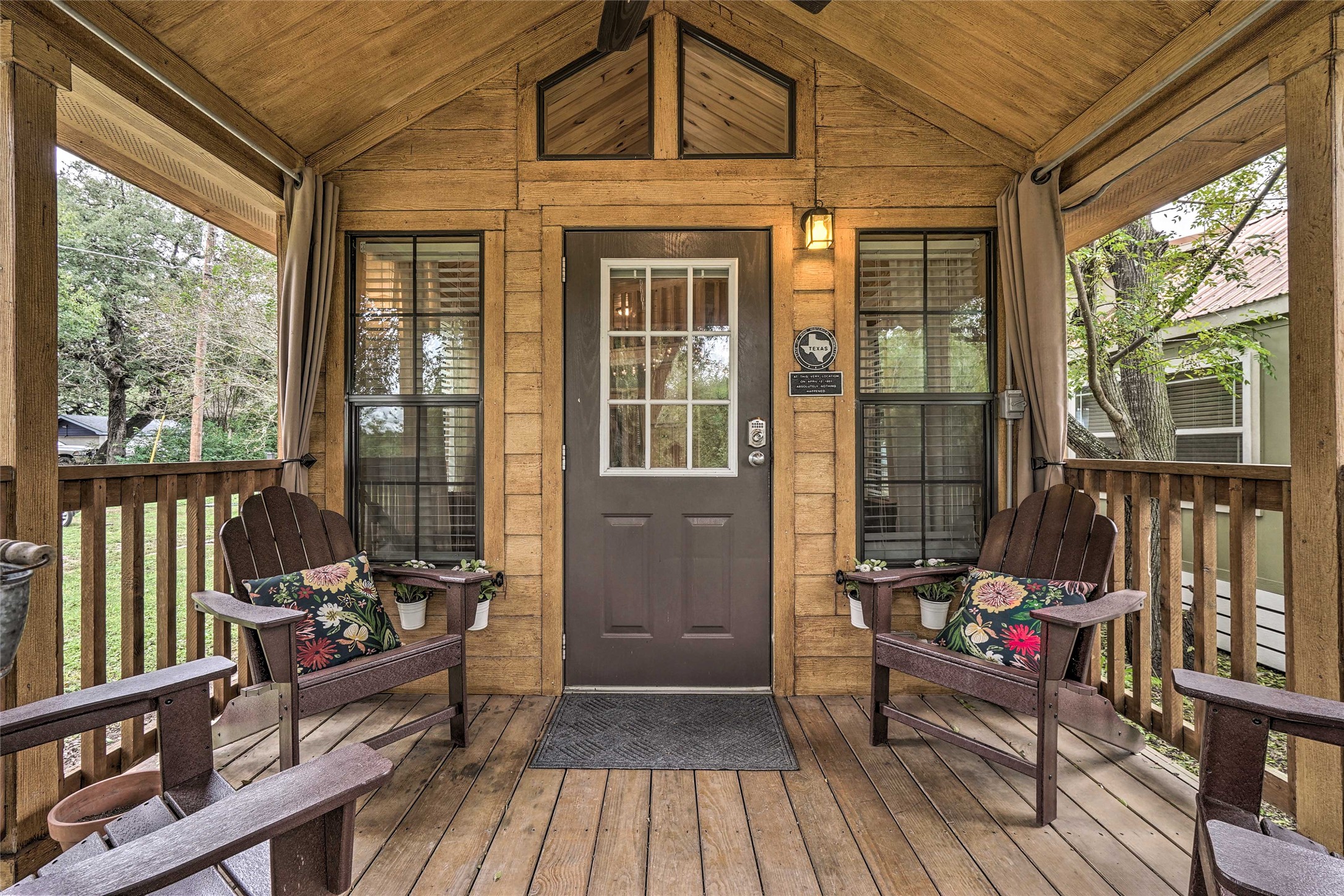 main property photo 29