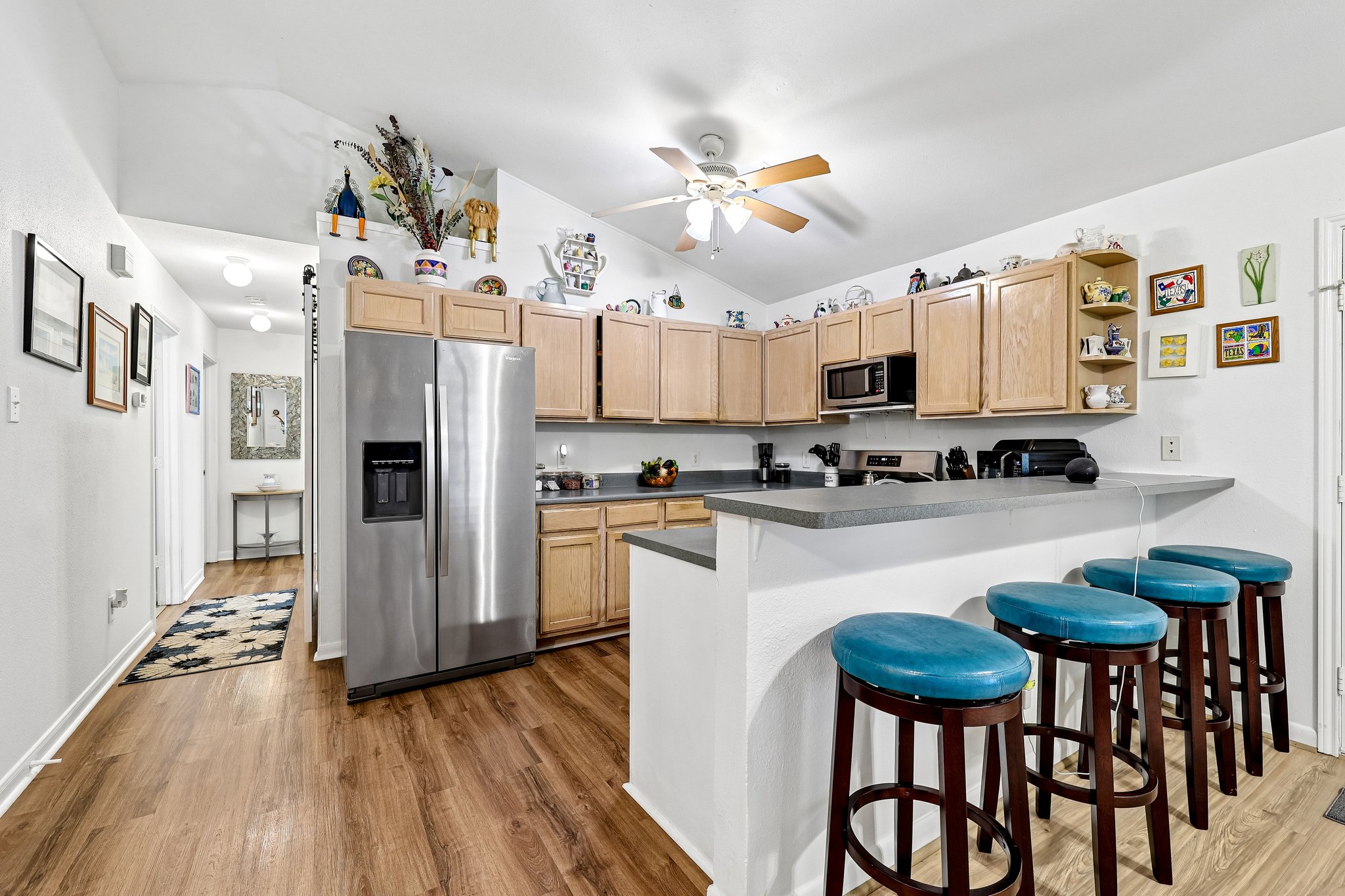 main property photo 8