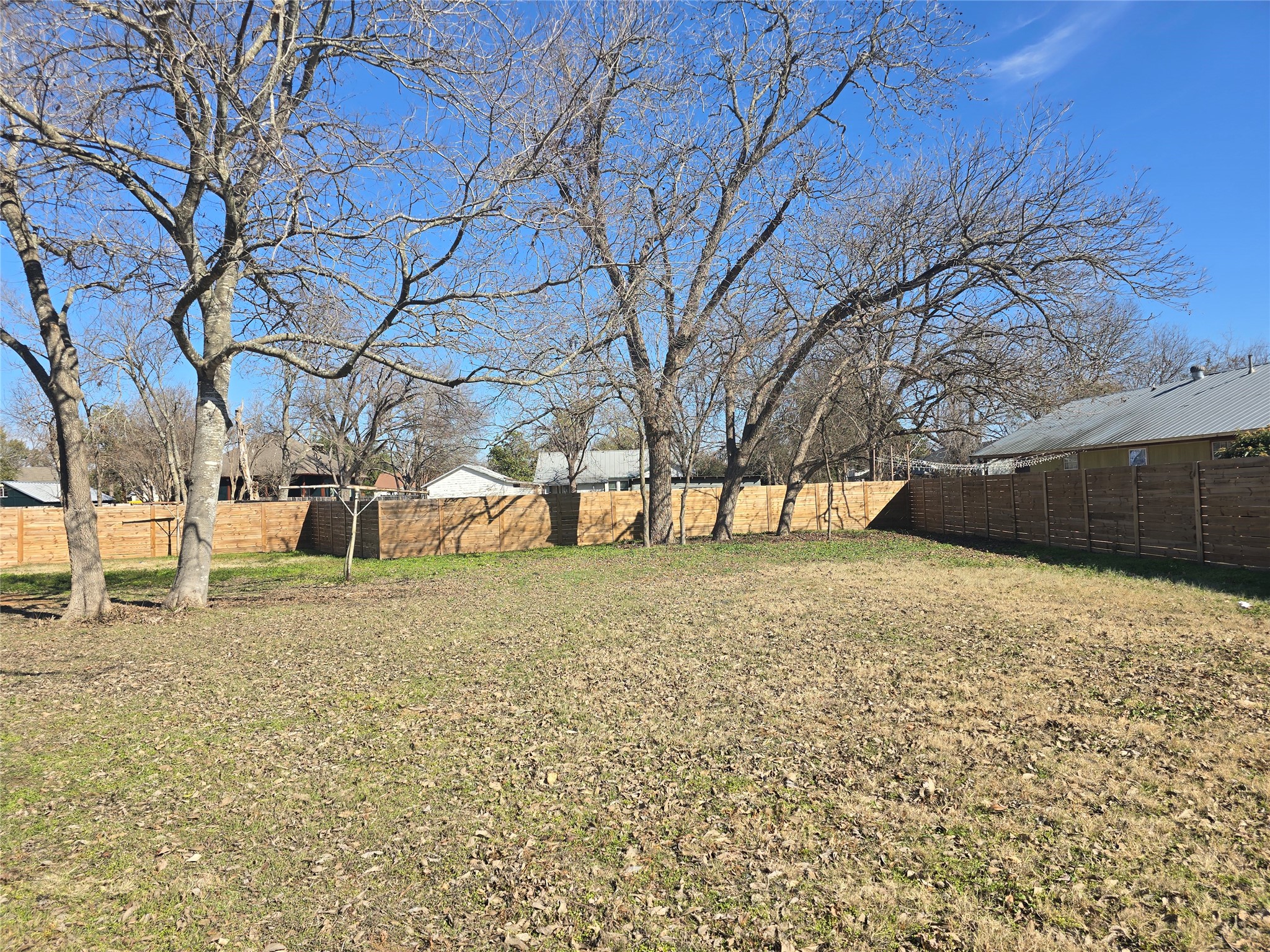 main property photo 0