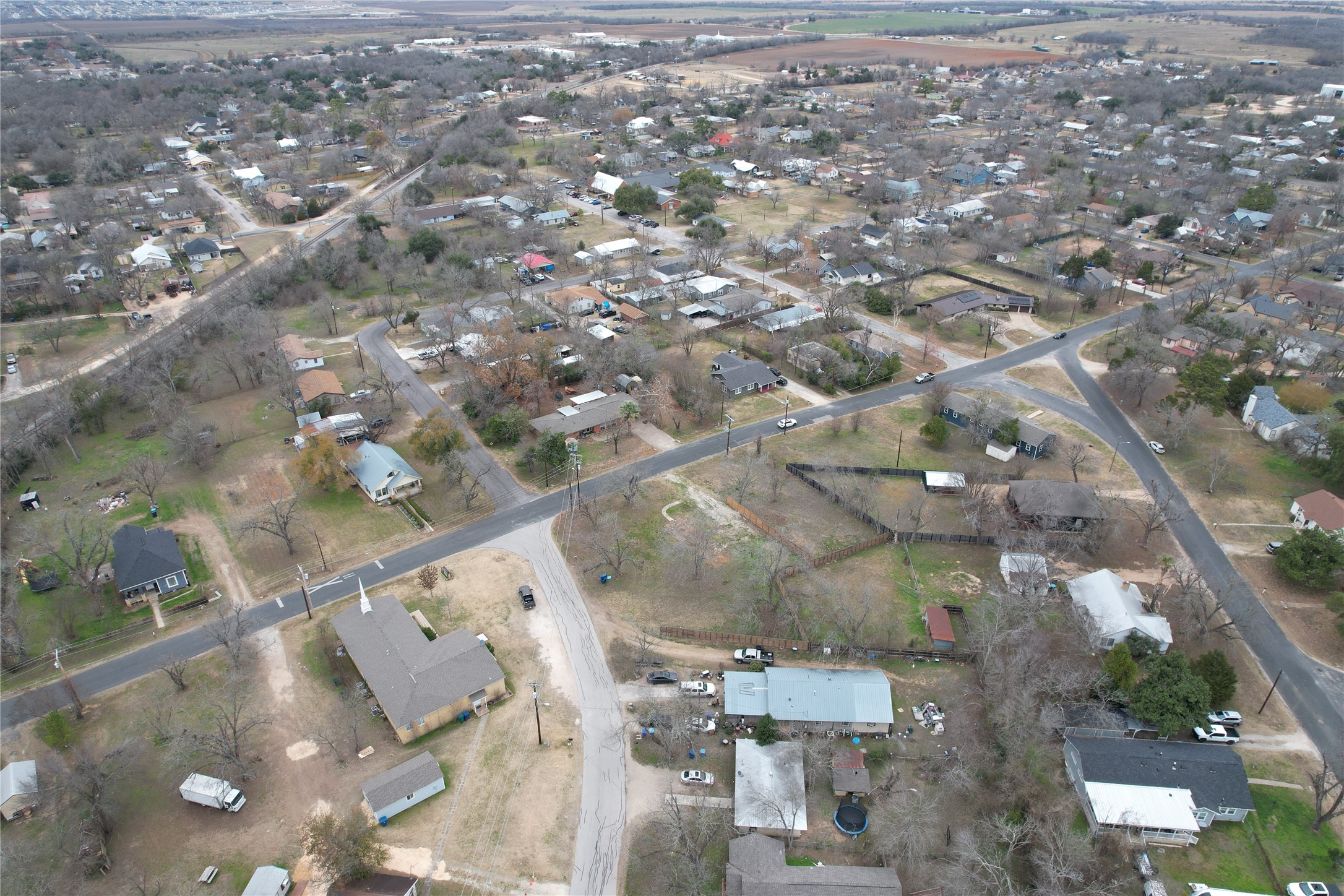 main property photo 18