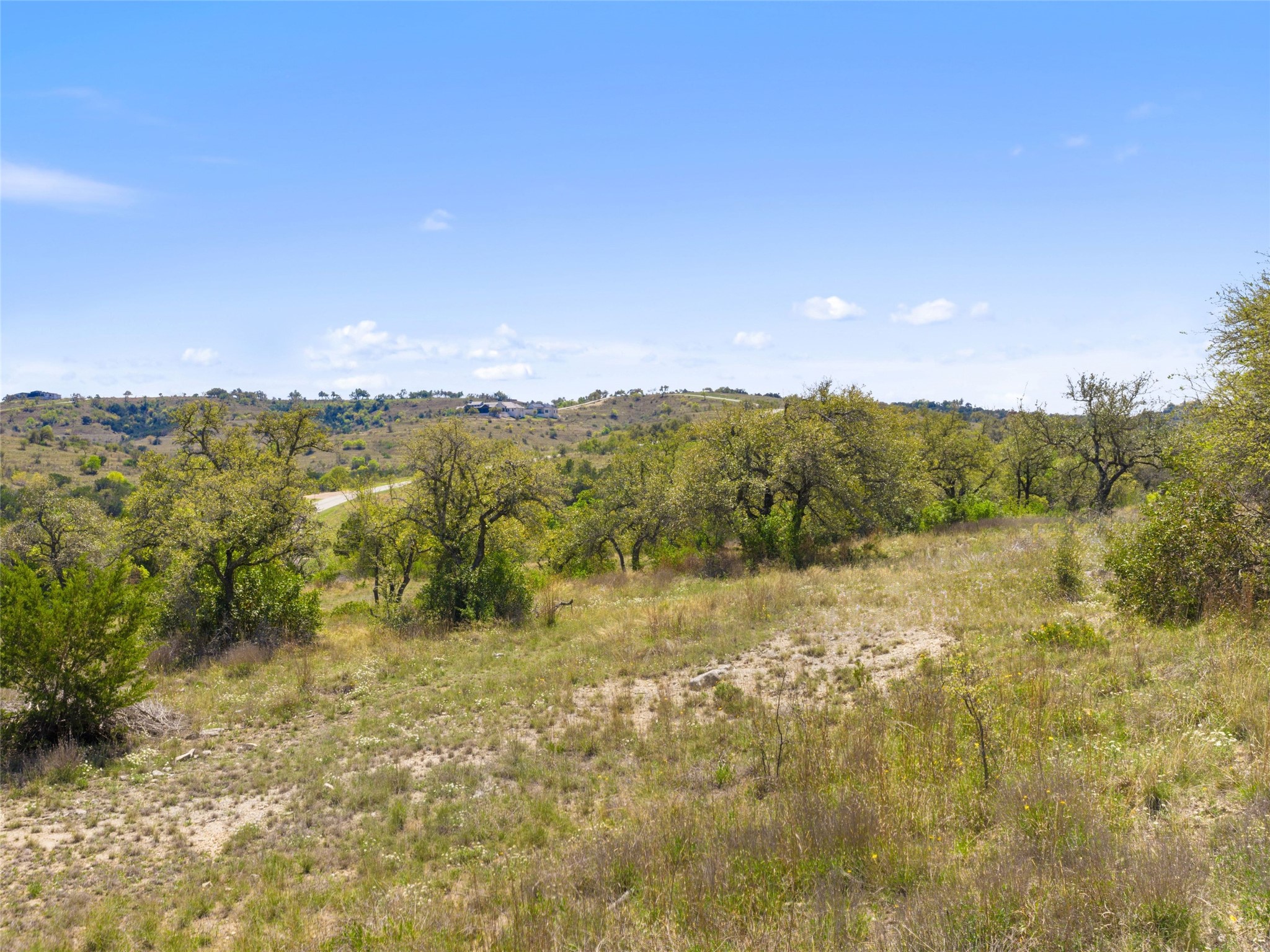 main property photo 11