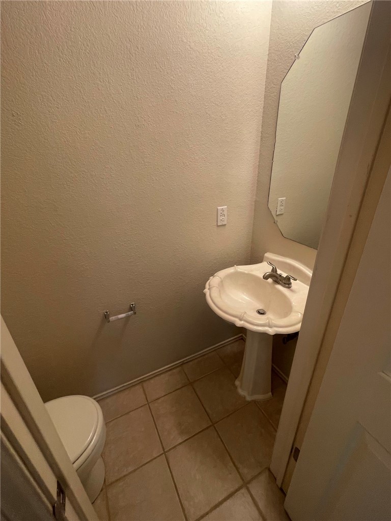main property photo 13