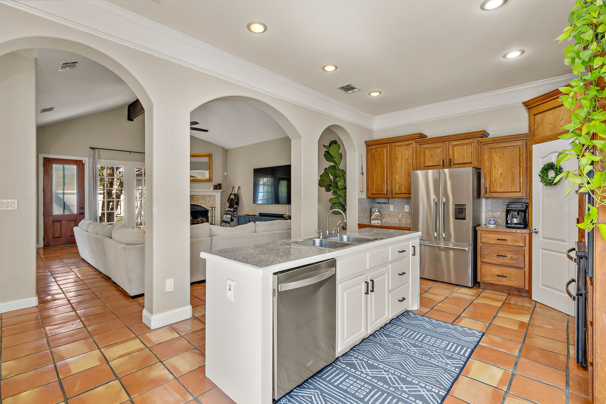 main property photo 15