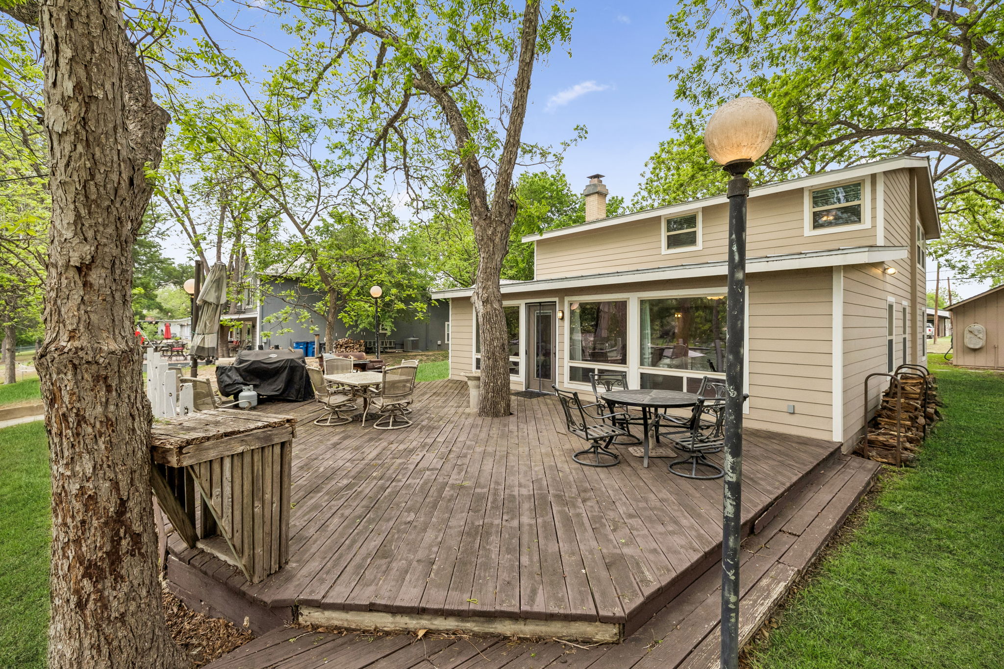 main property photo 24