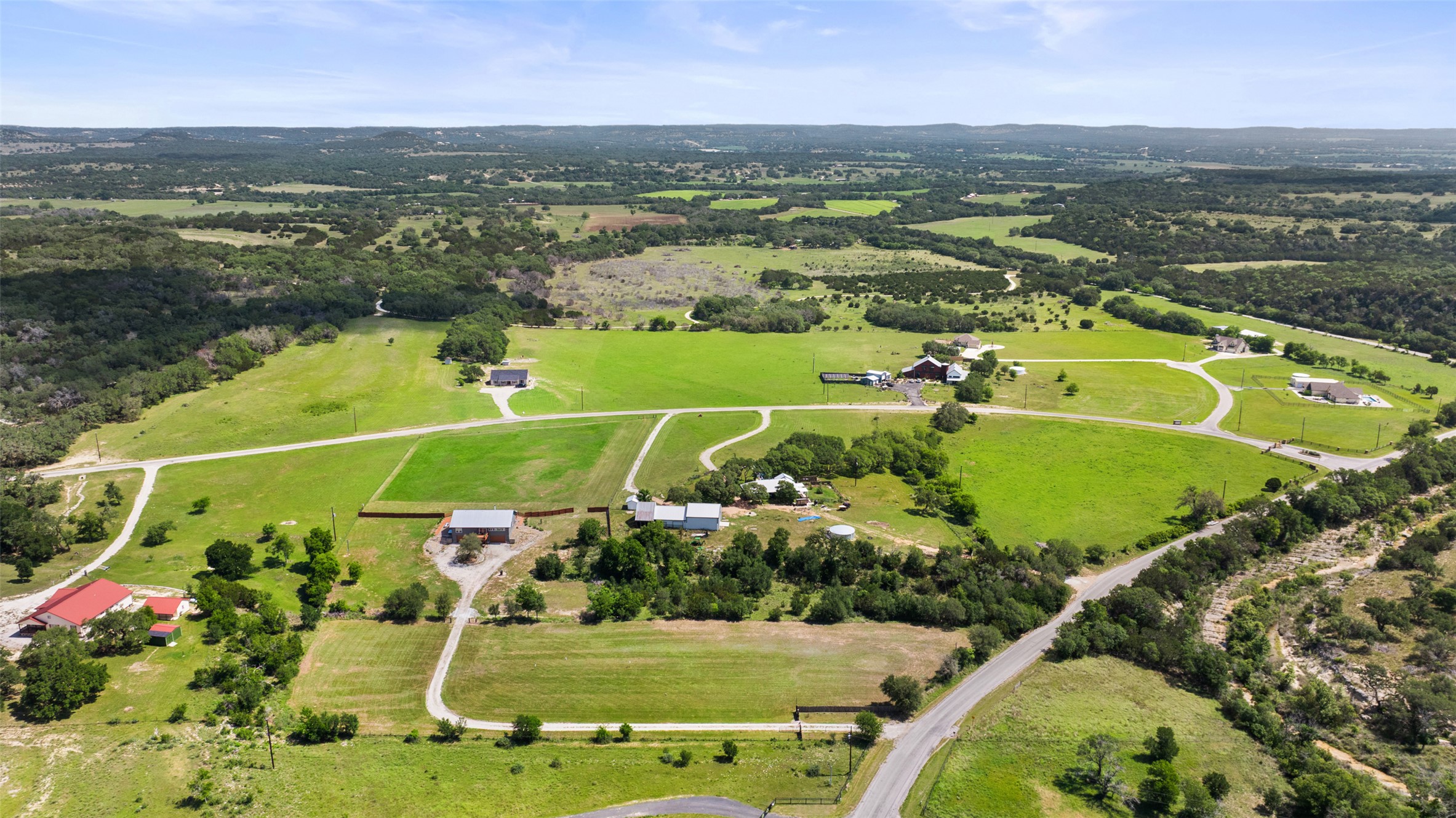 main property photo 28