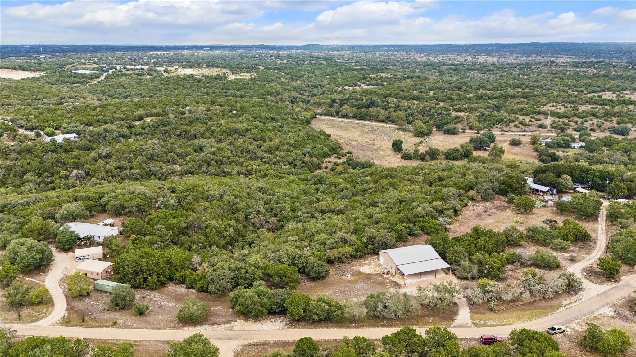 main property photo 17