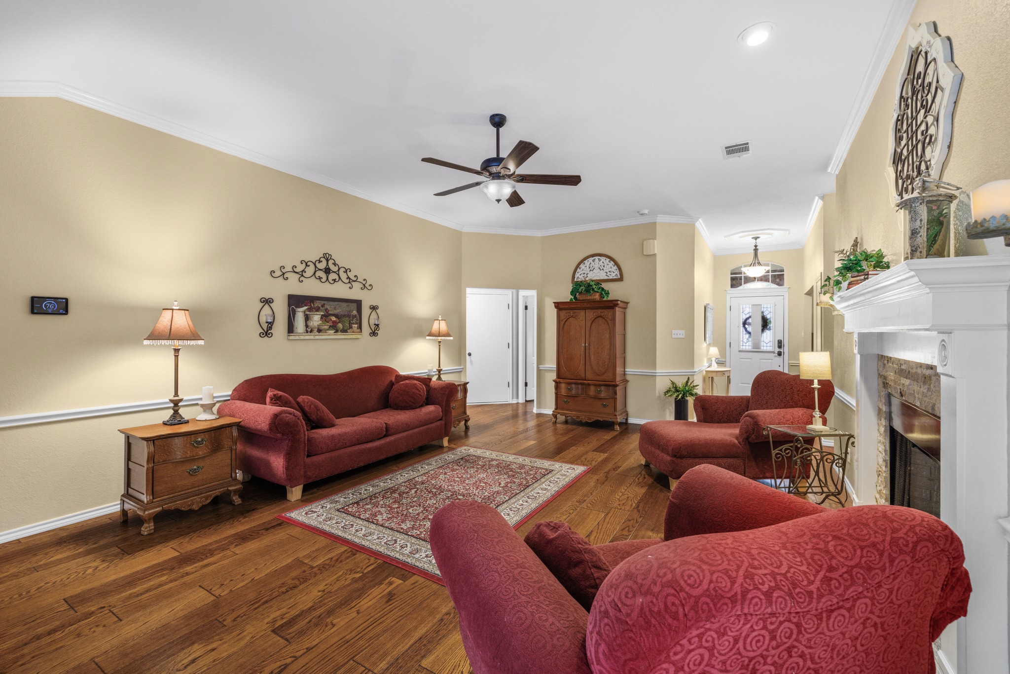 main property photo 5