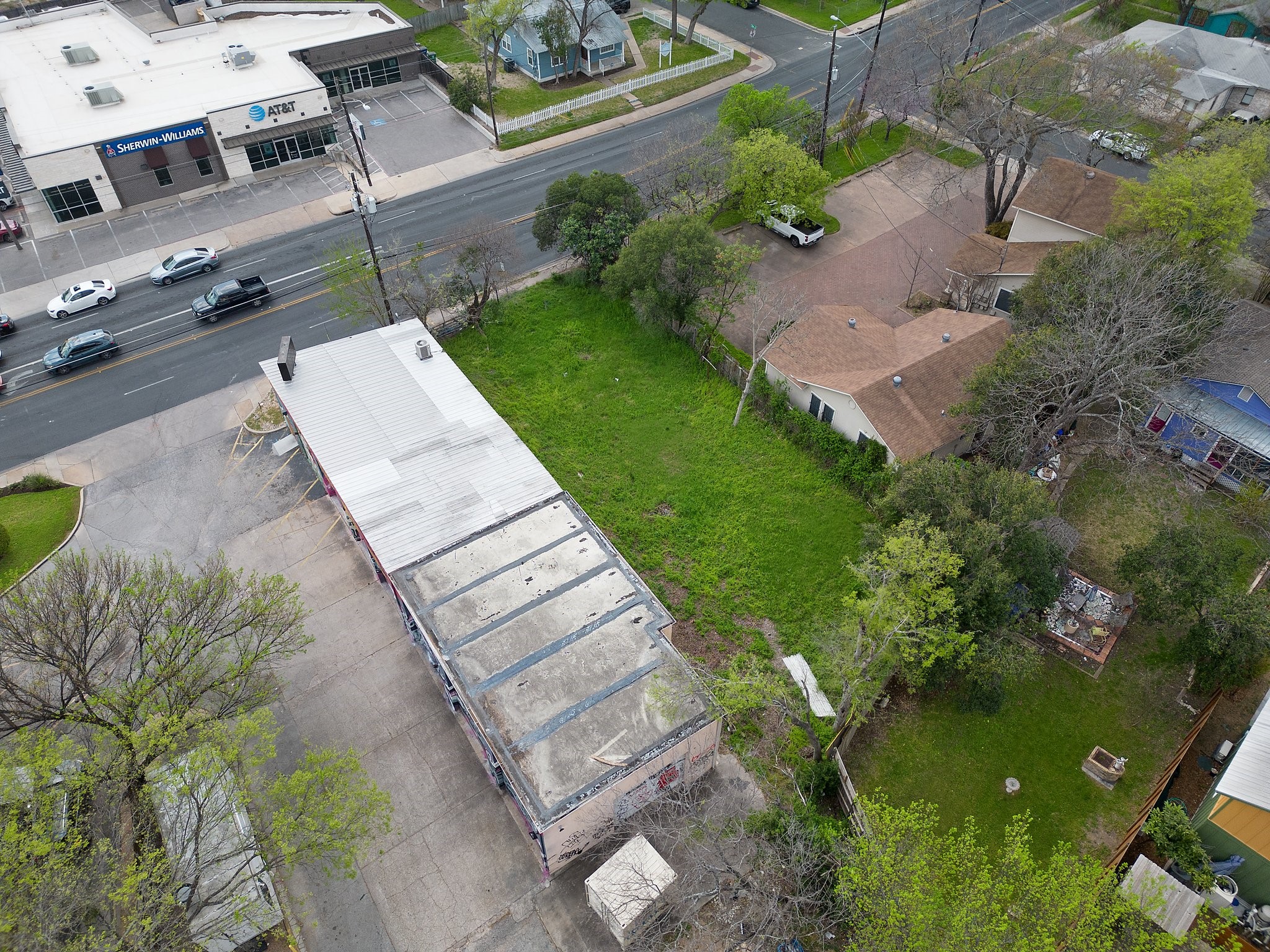 main property photo 10