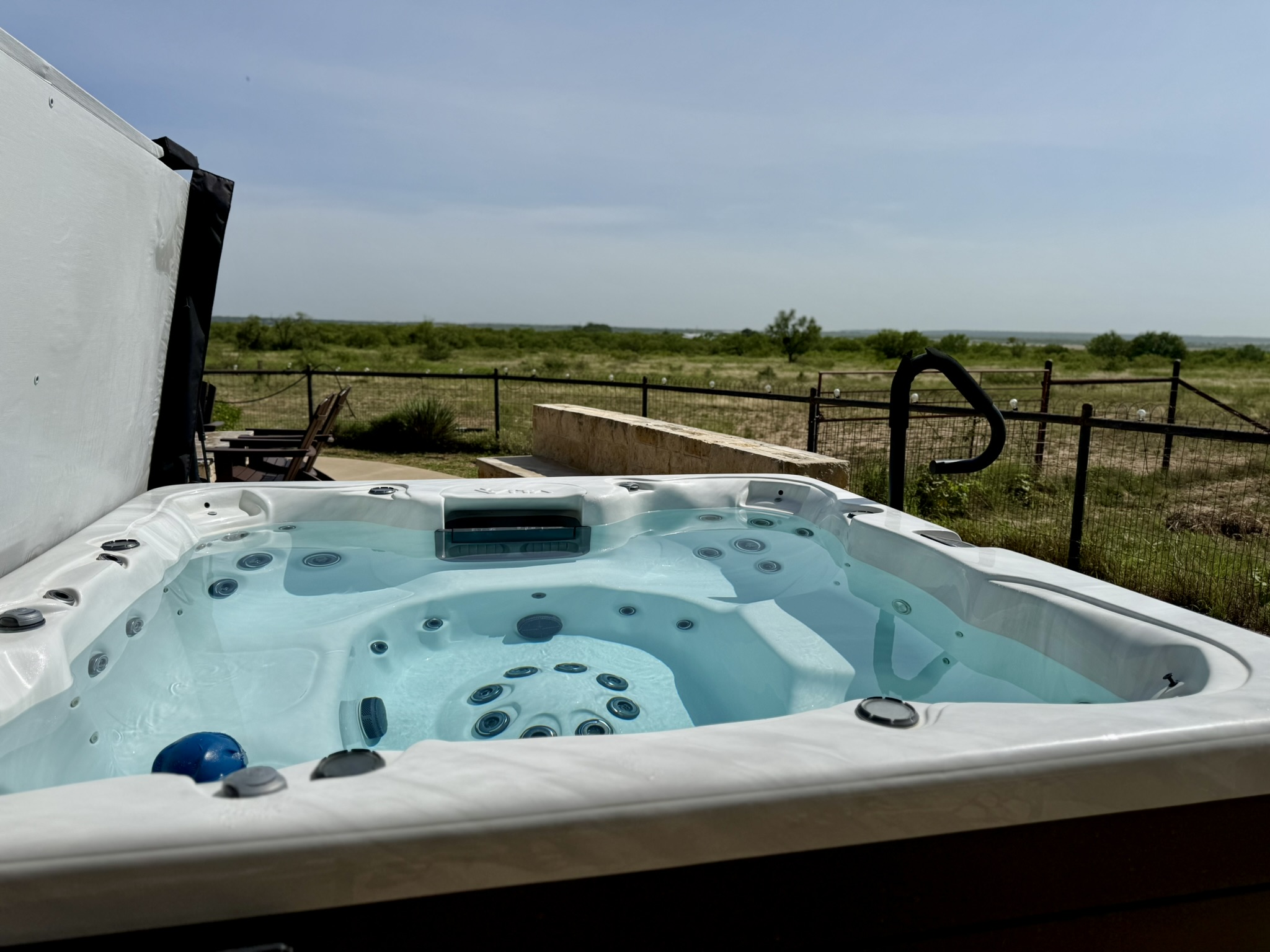 main property photo 27