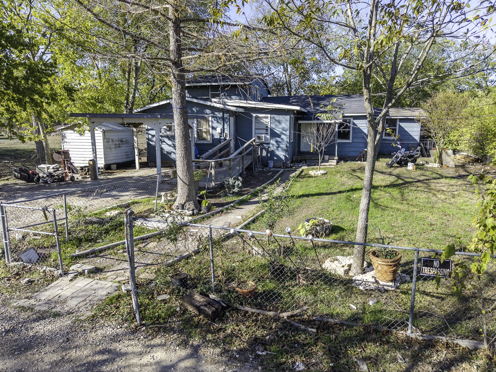 main property photo 18