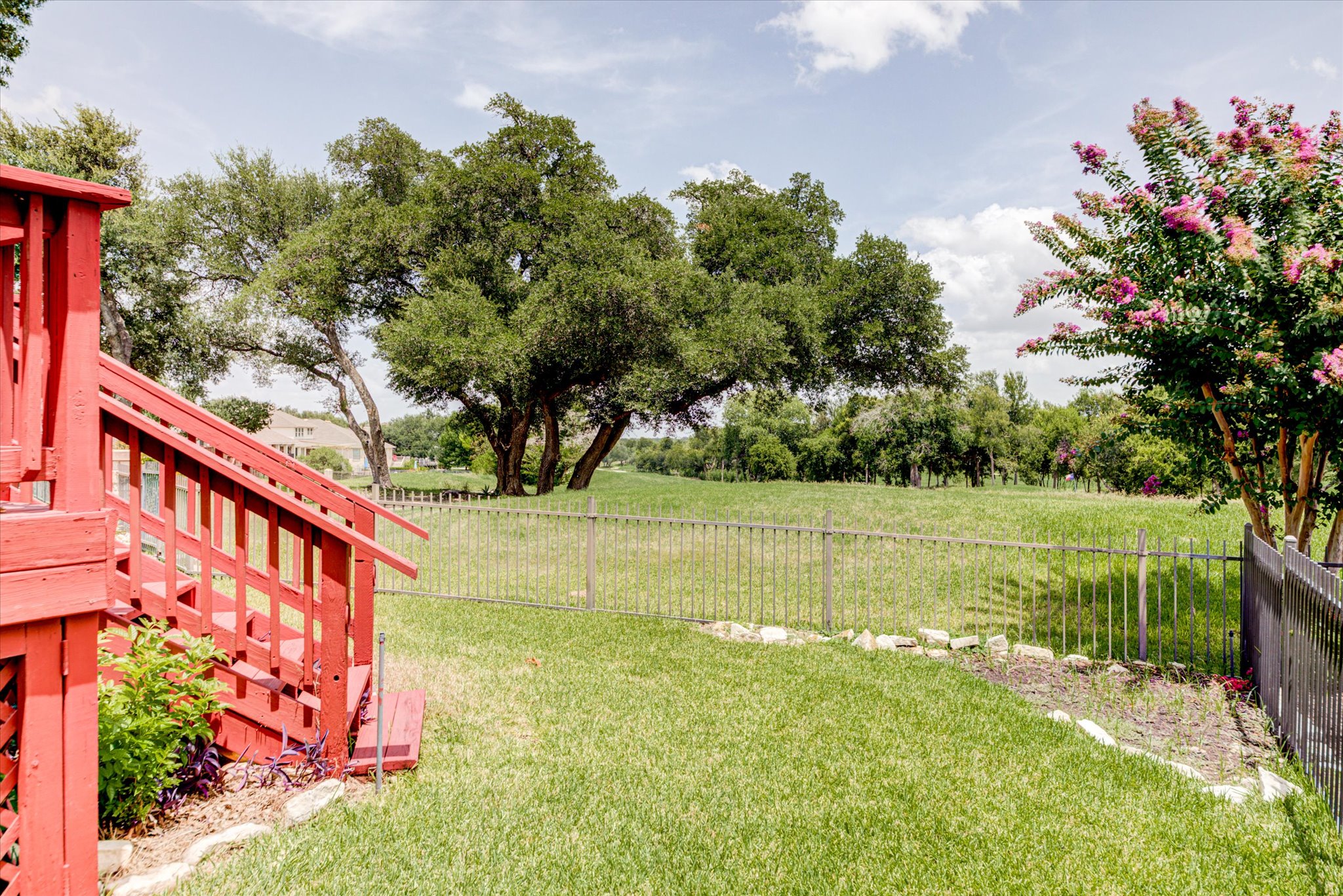 main property photo 32
