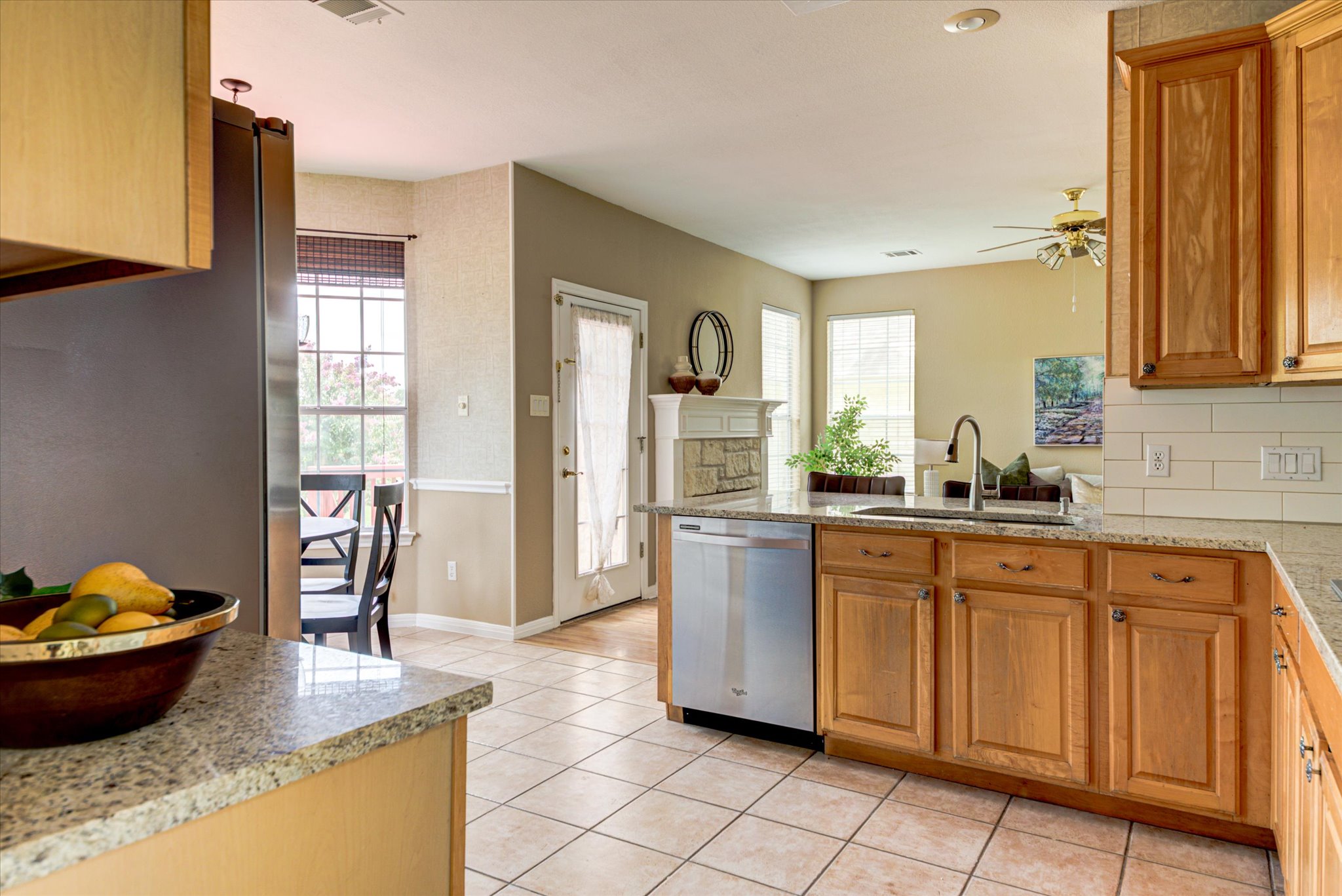 main property photo 8