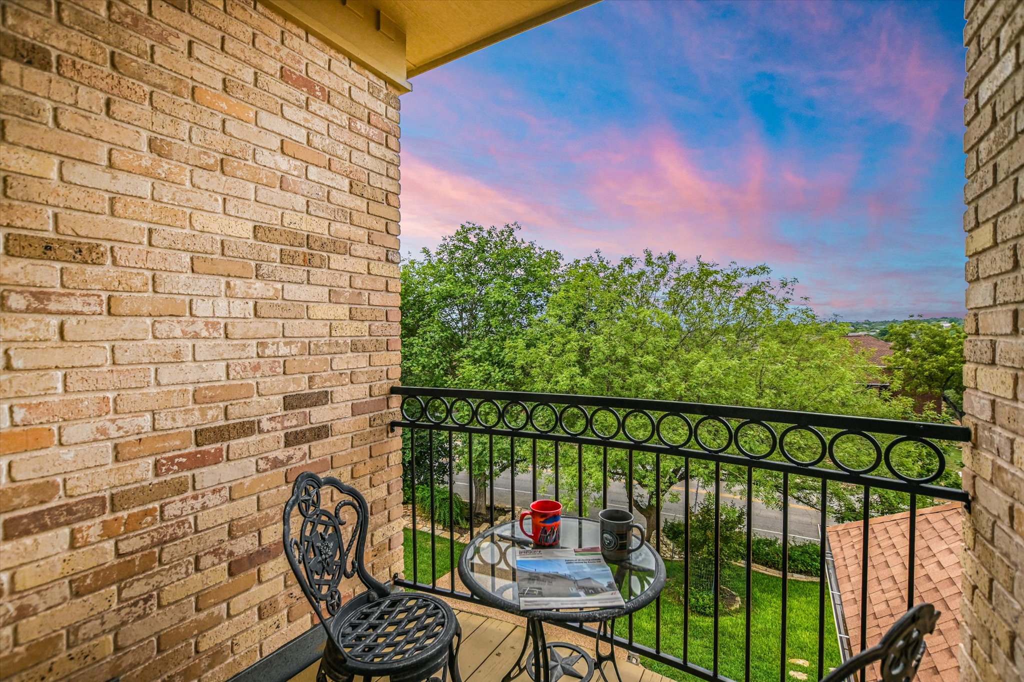 main property photo 29