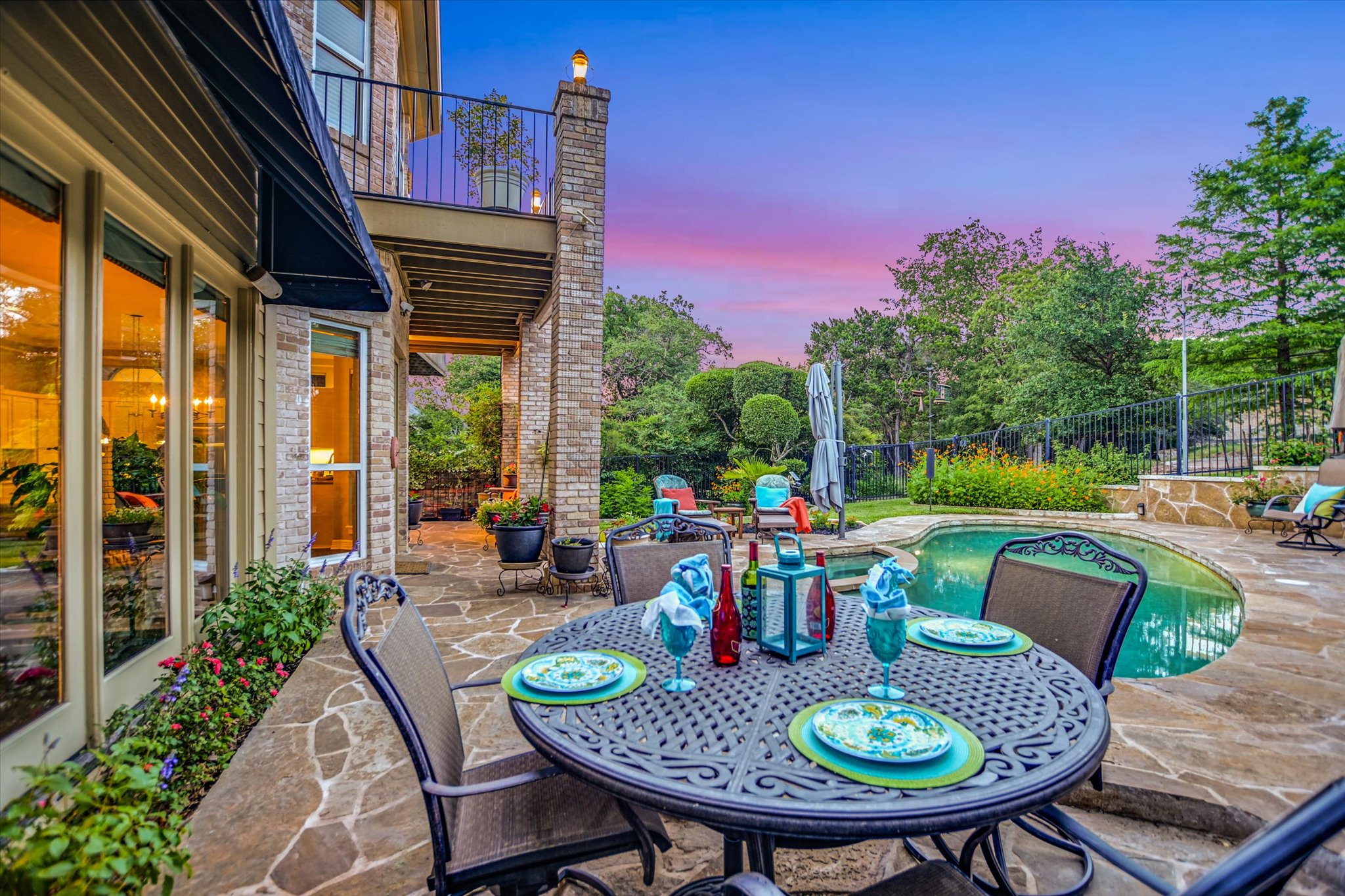 main property photo 39