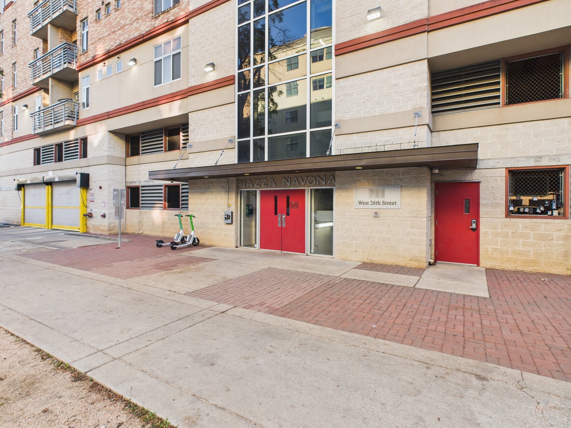 main property photo 9