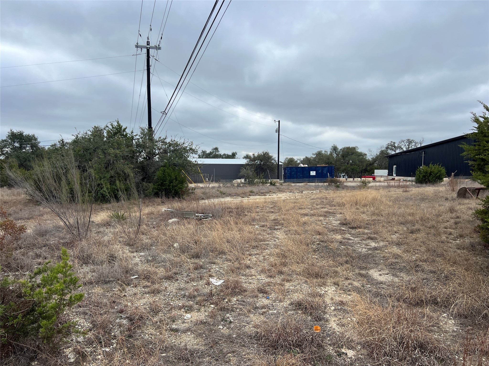 main property photo 22