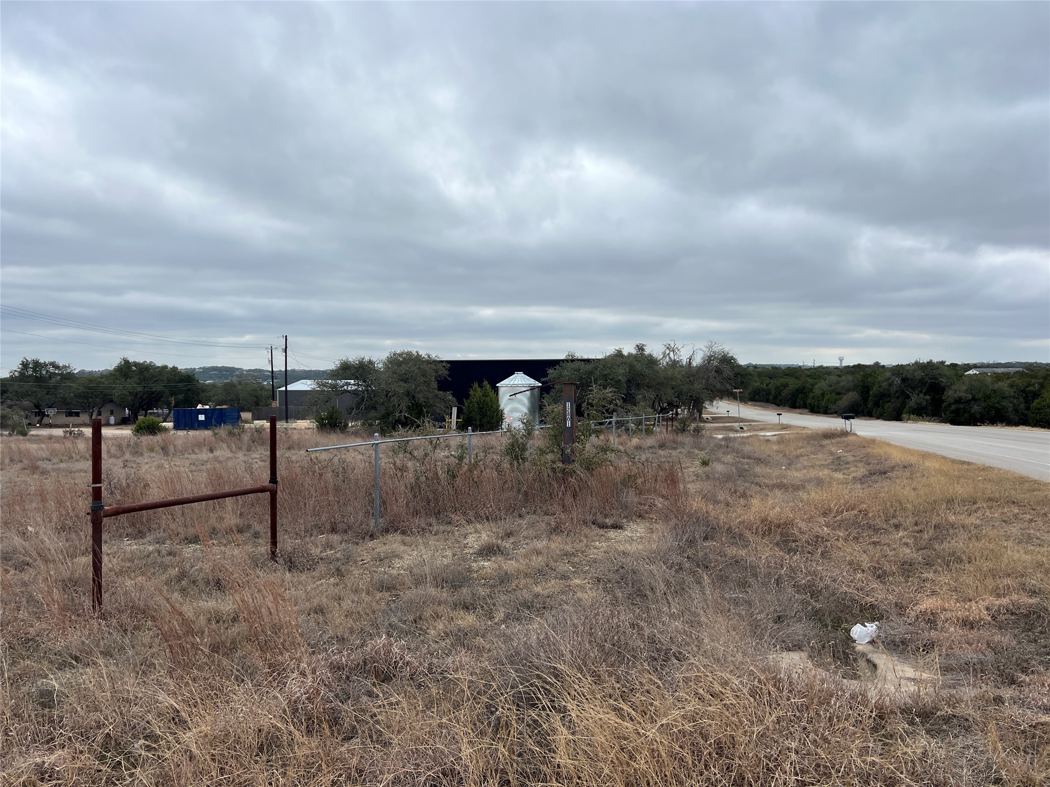 main property photo 3