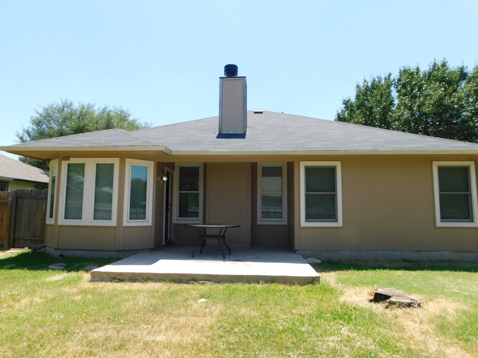 main property photo 15