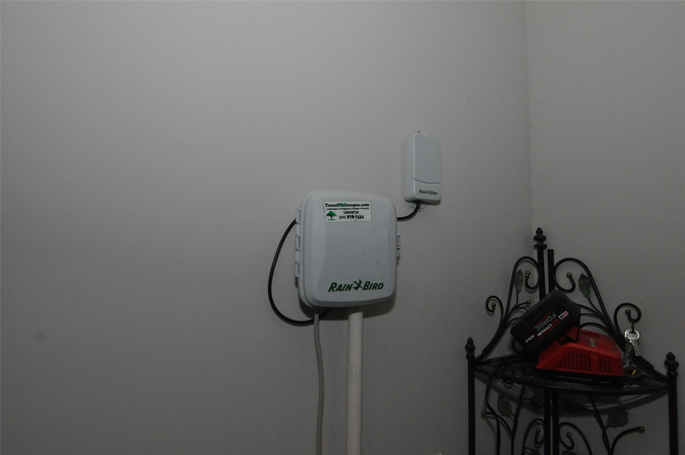 main property photo 28