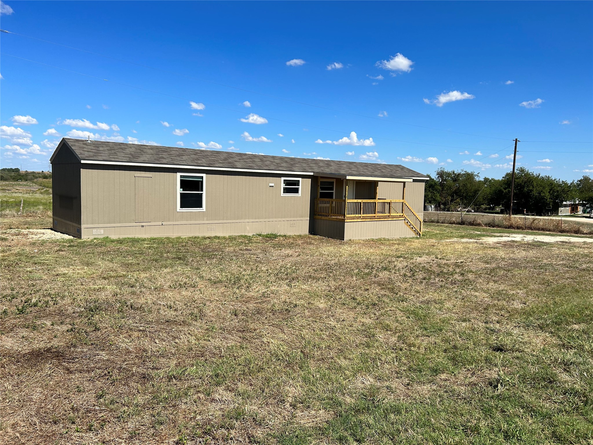 main property photo 0