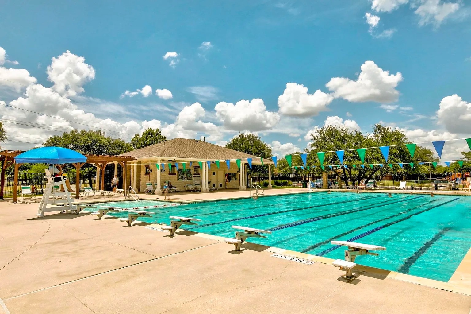 main property photo 31