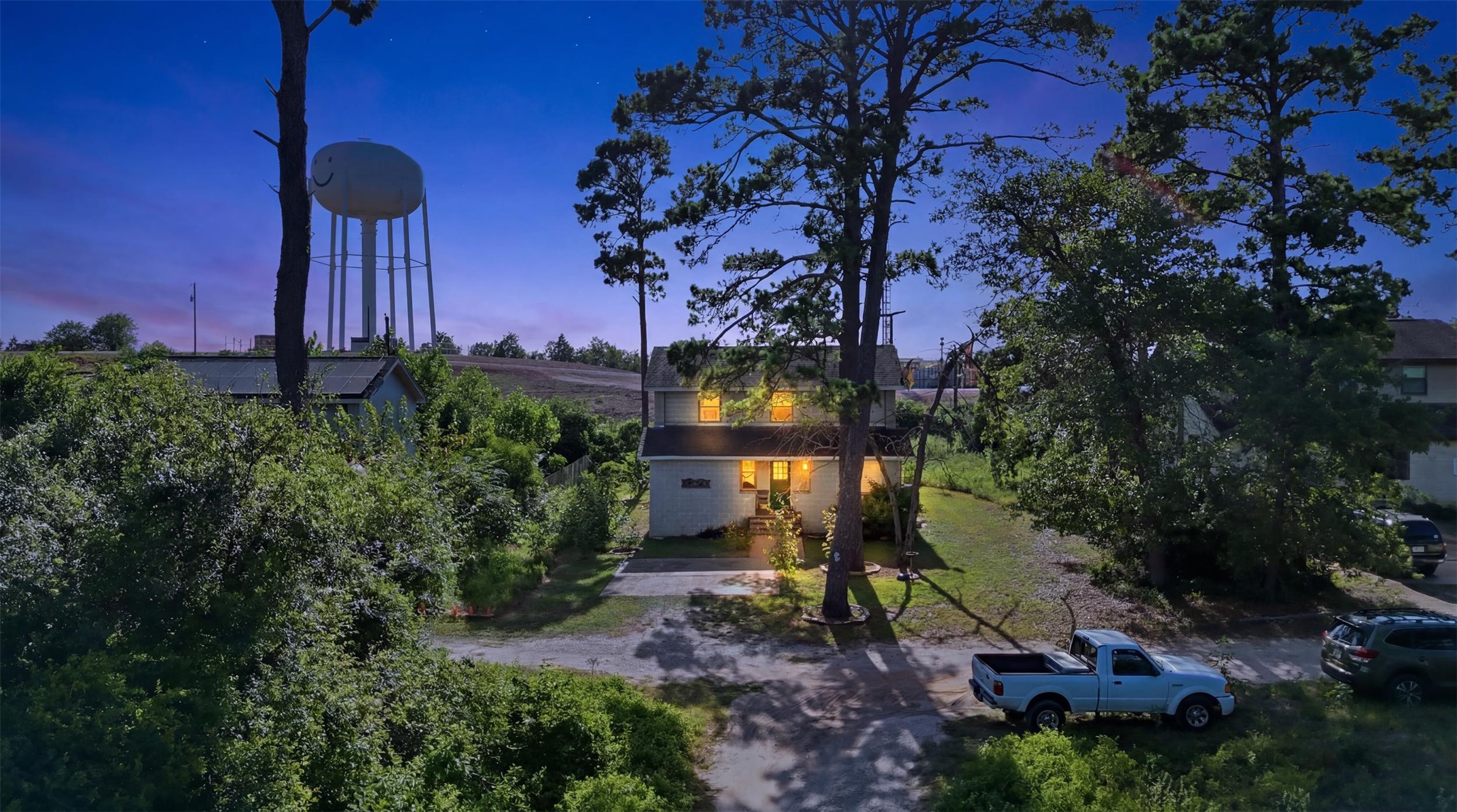 main property photo 5