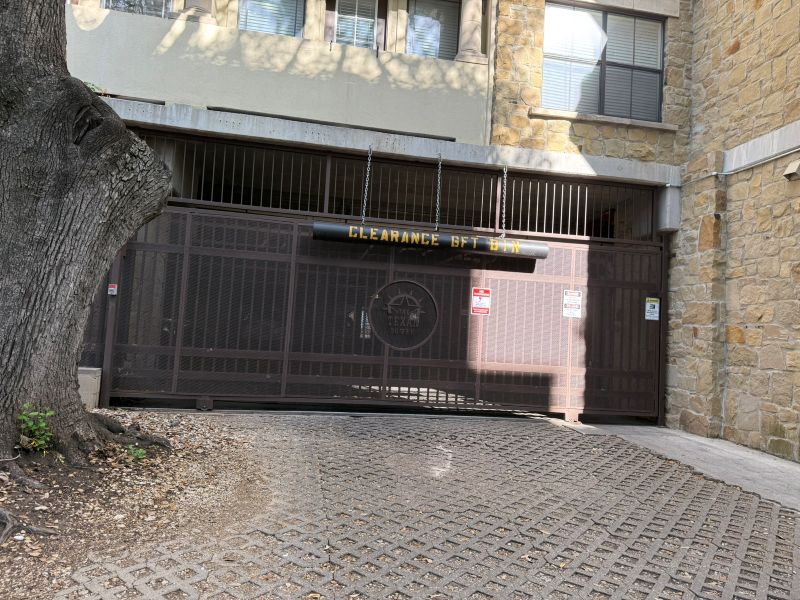 main property photo 24