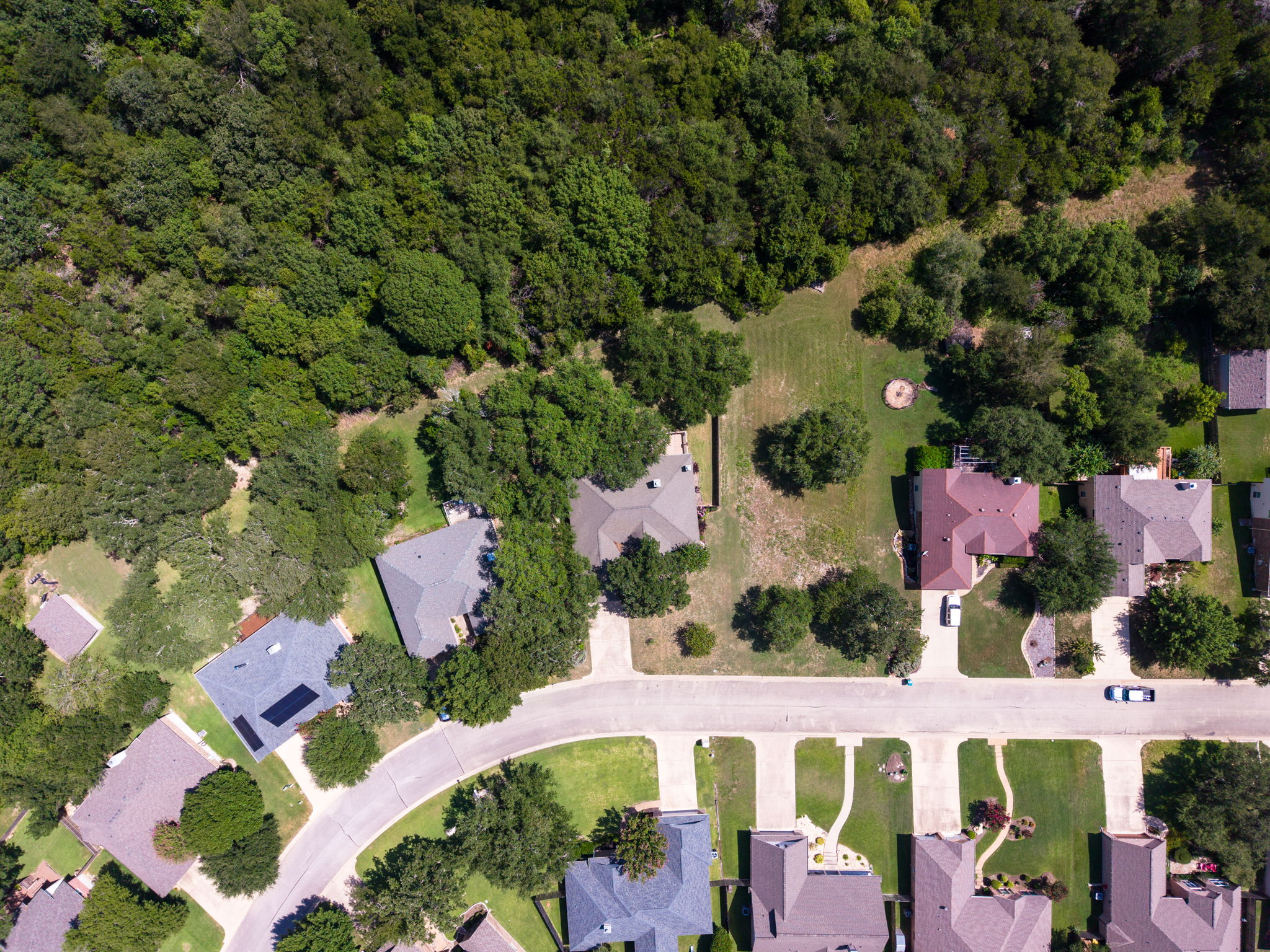 main property photo 30