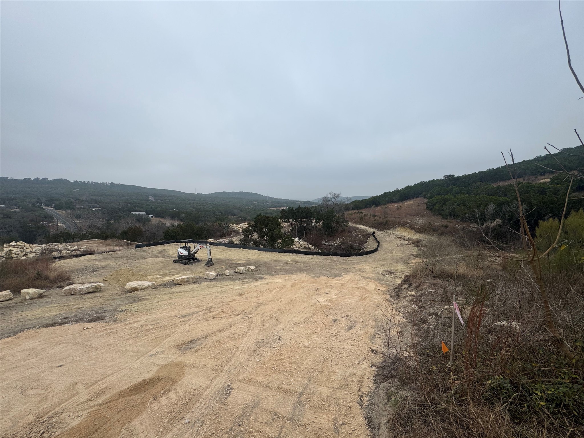 main property photo 5