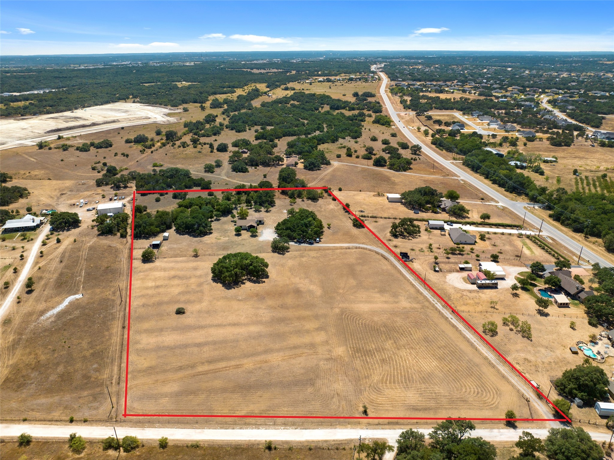 main property photo 7