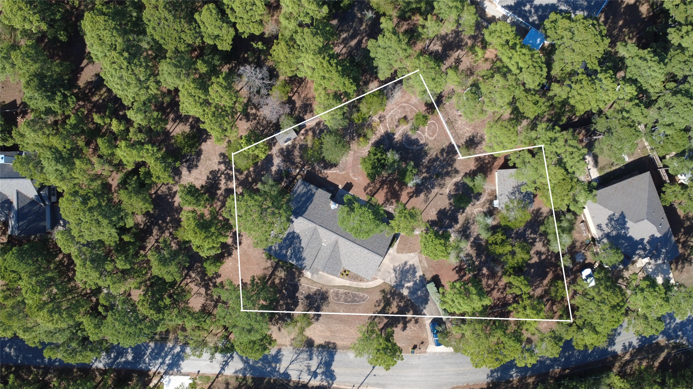 main property photo 37
