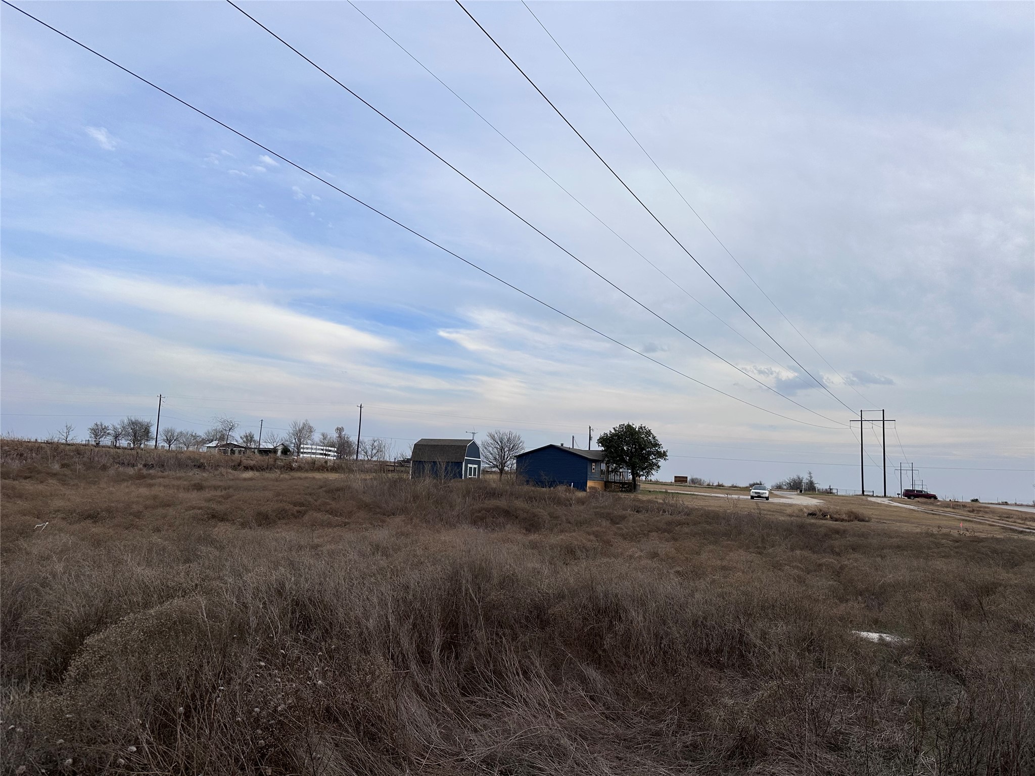 main property photo 31