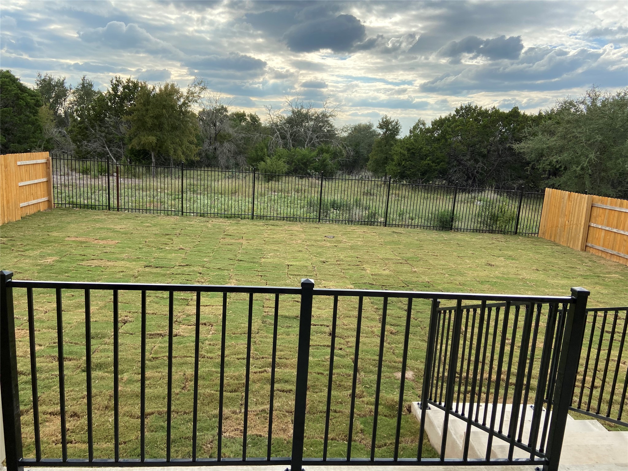 main property photo 22