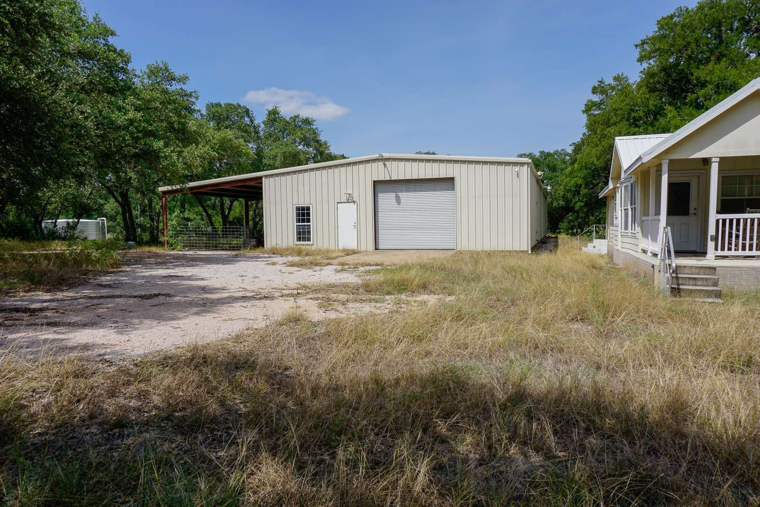 main property photo 2