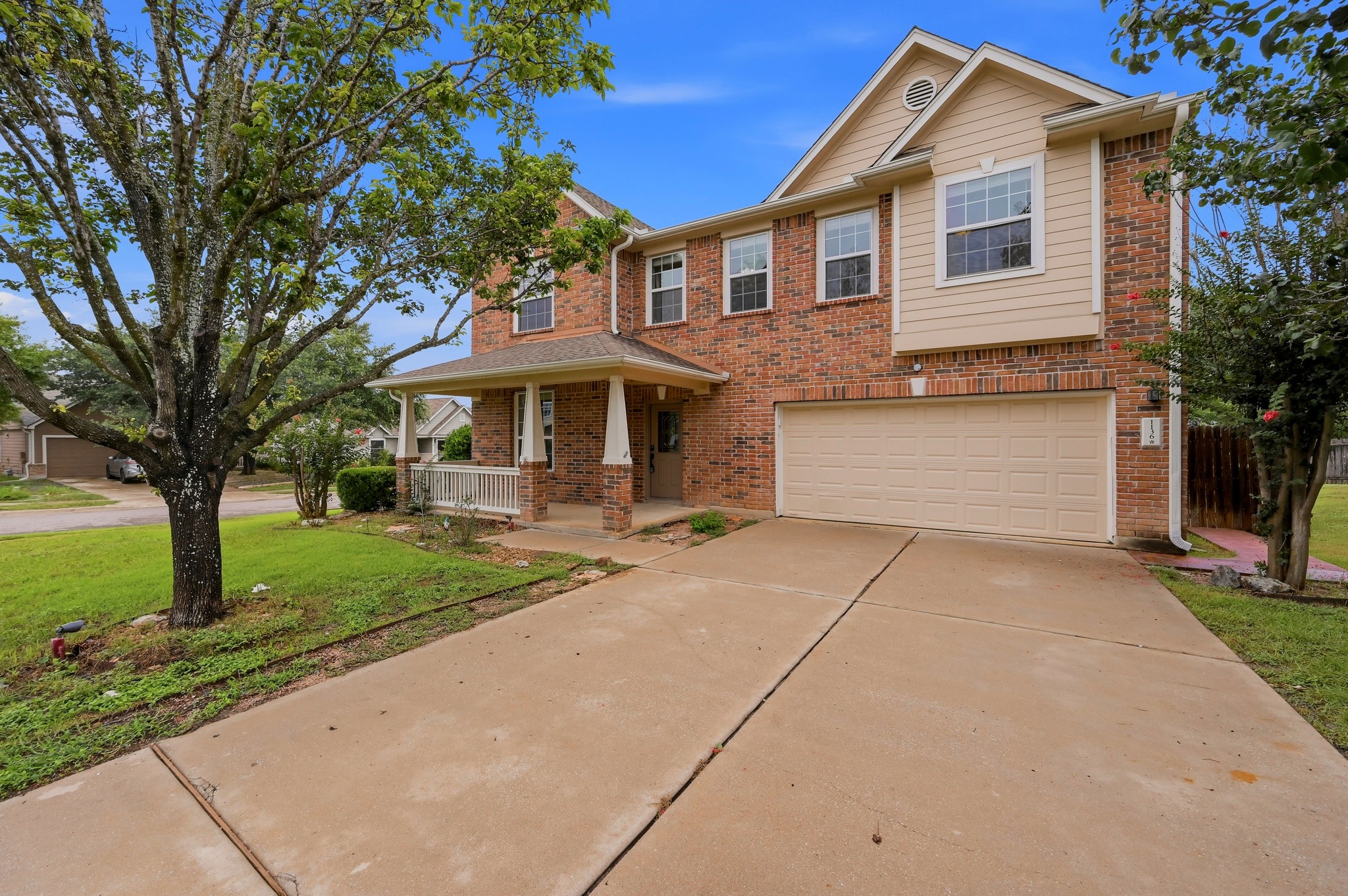 main property photo 4