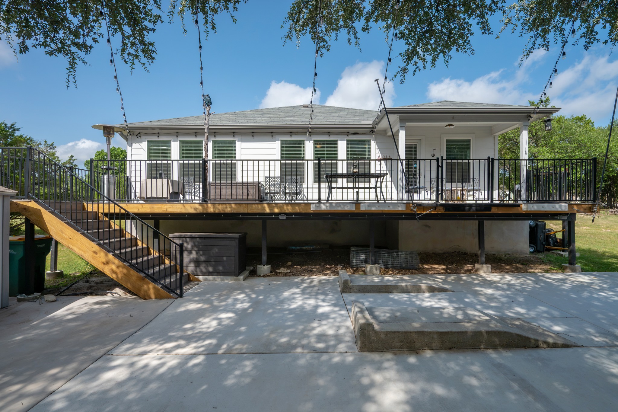main property photo 20