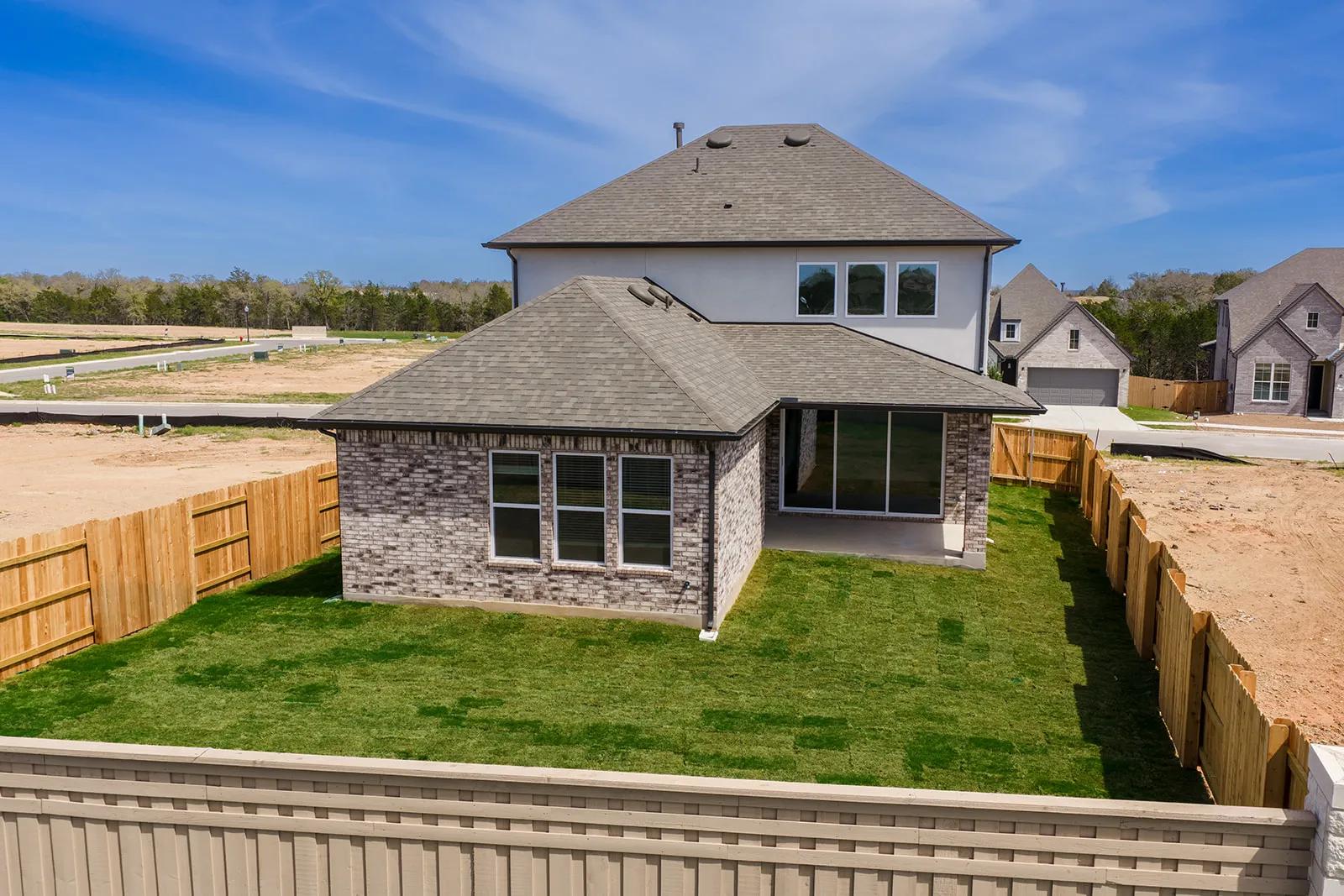 main property photo 19