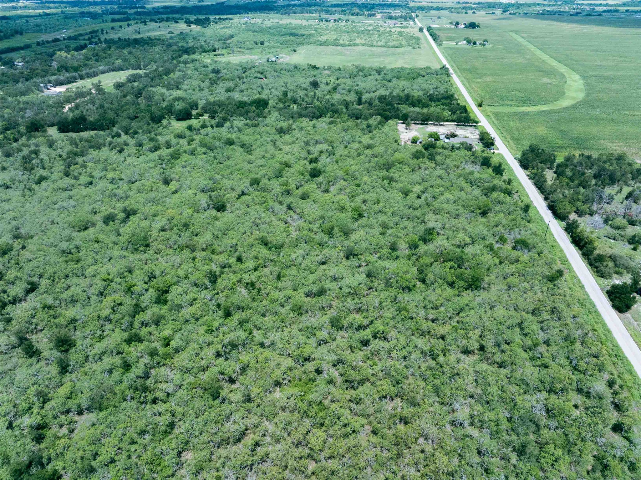main property photo 10
