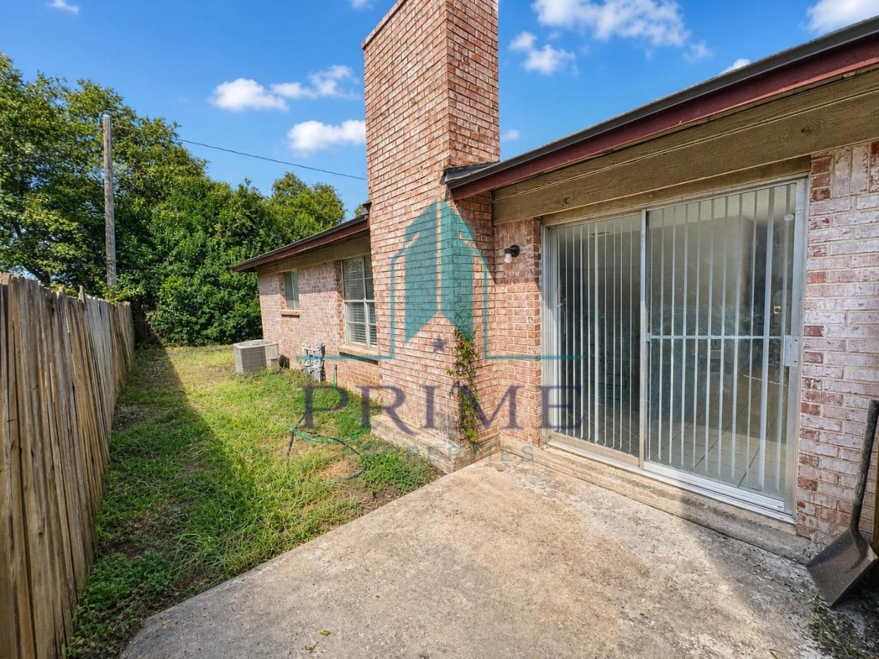 main property photo 22