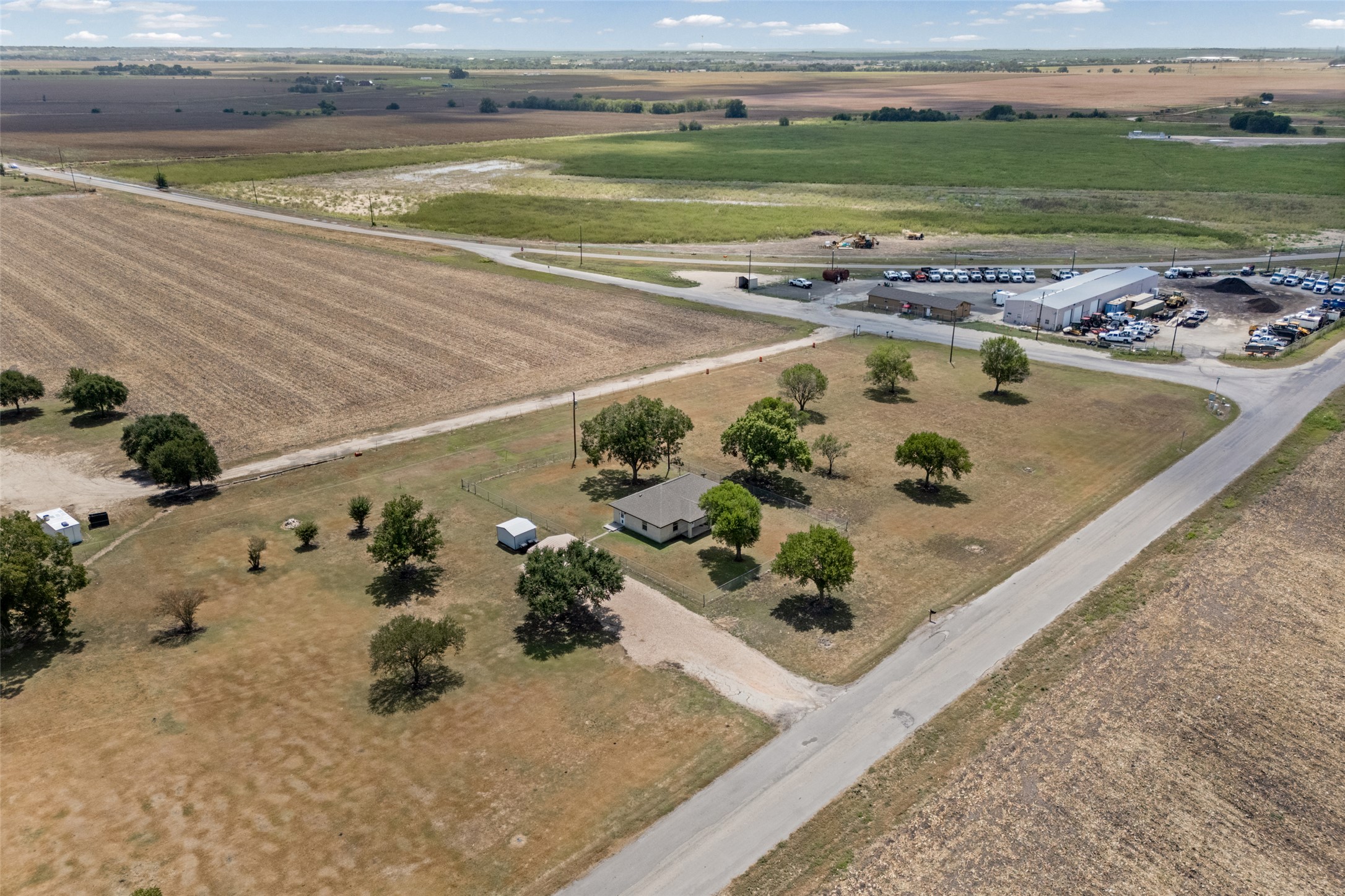 main property photo 26