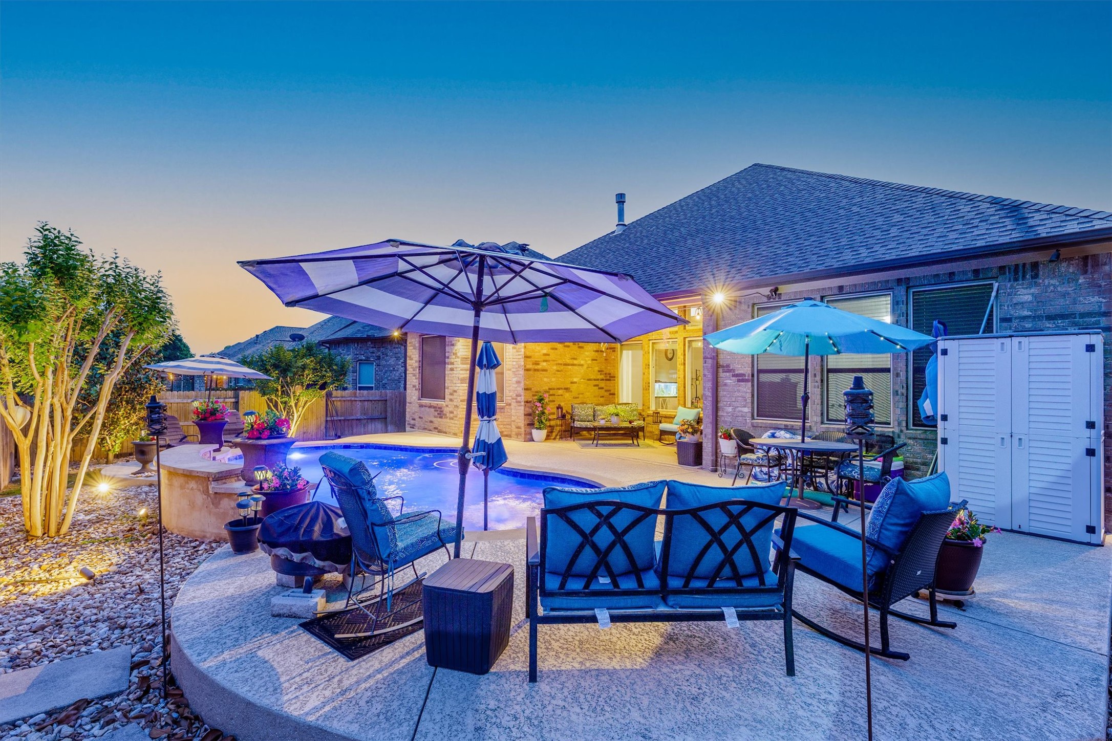 main property photo 33