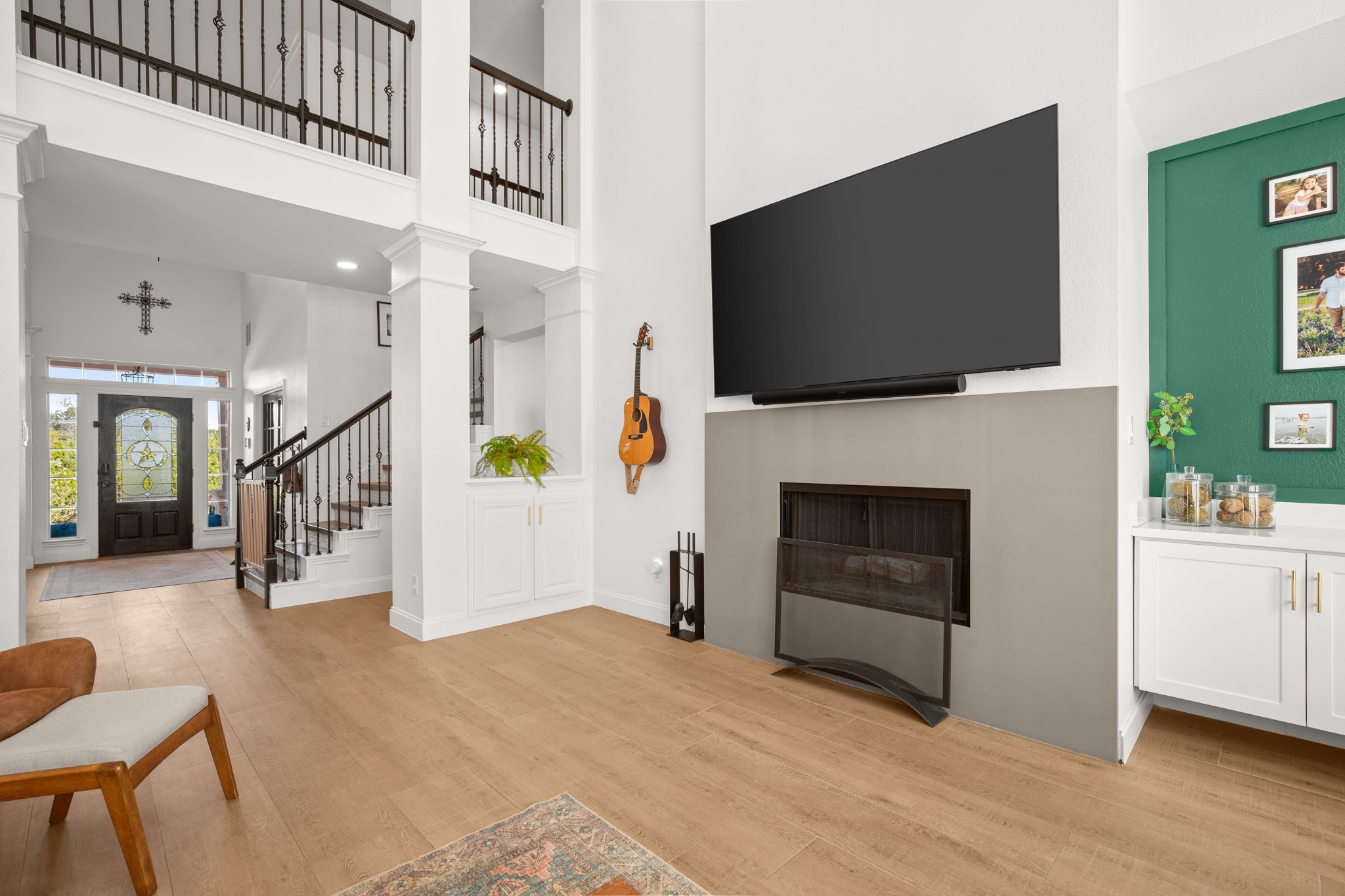 main property photo 14