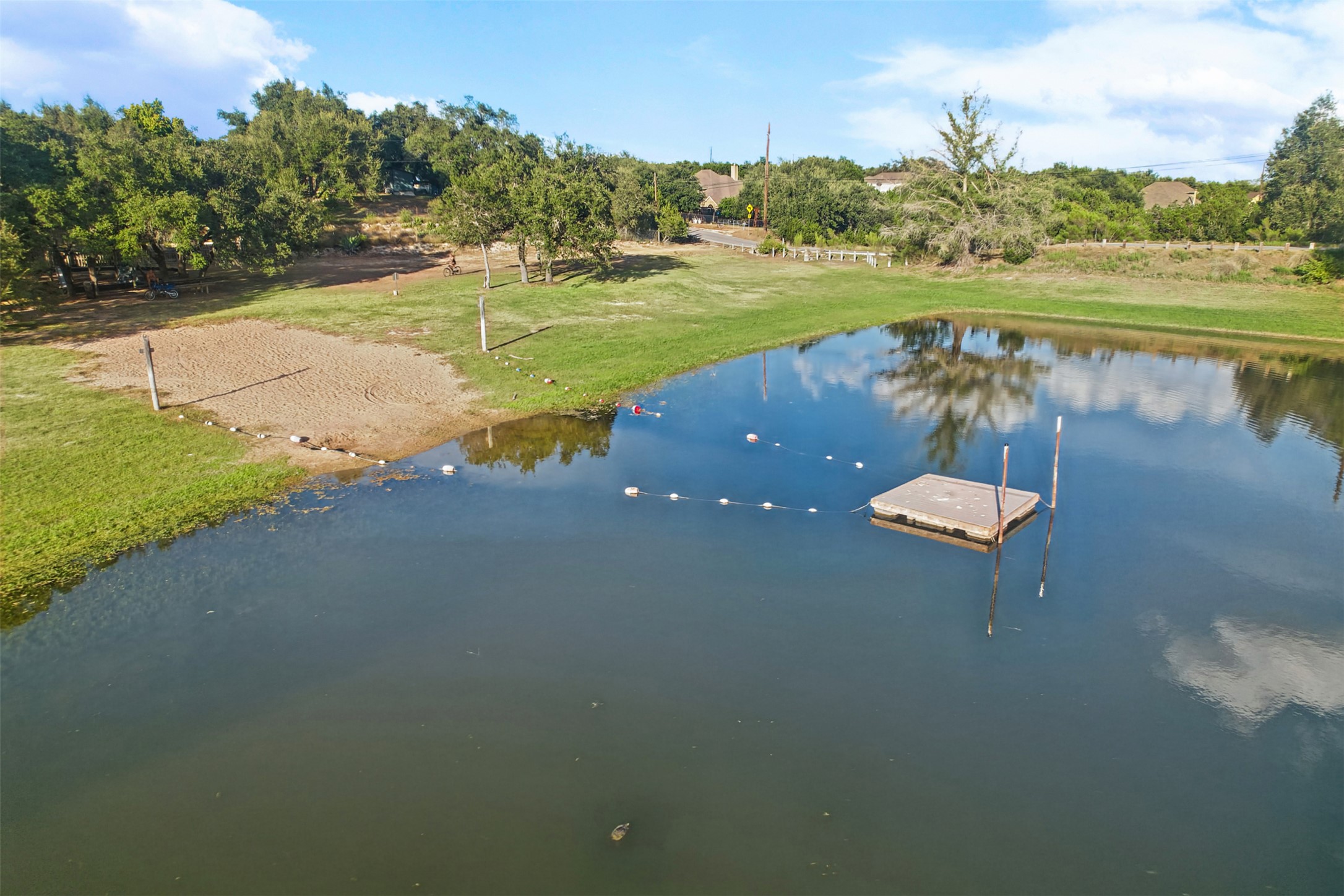 main property photo 14