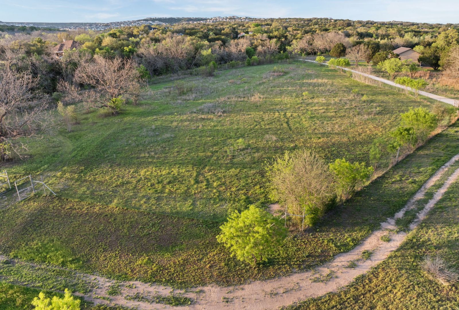 main property photo 18