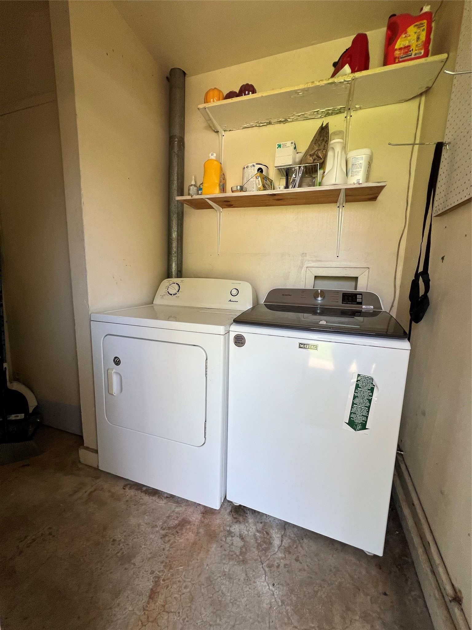 main property photo 13