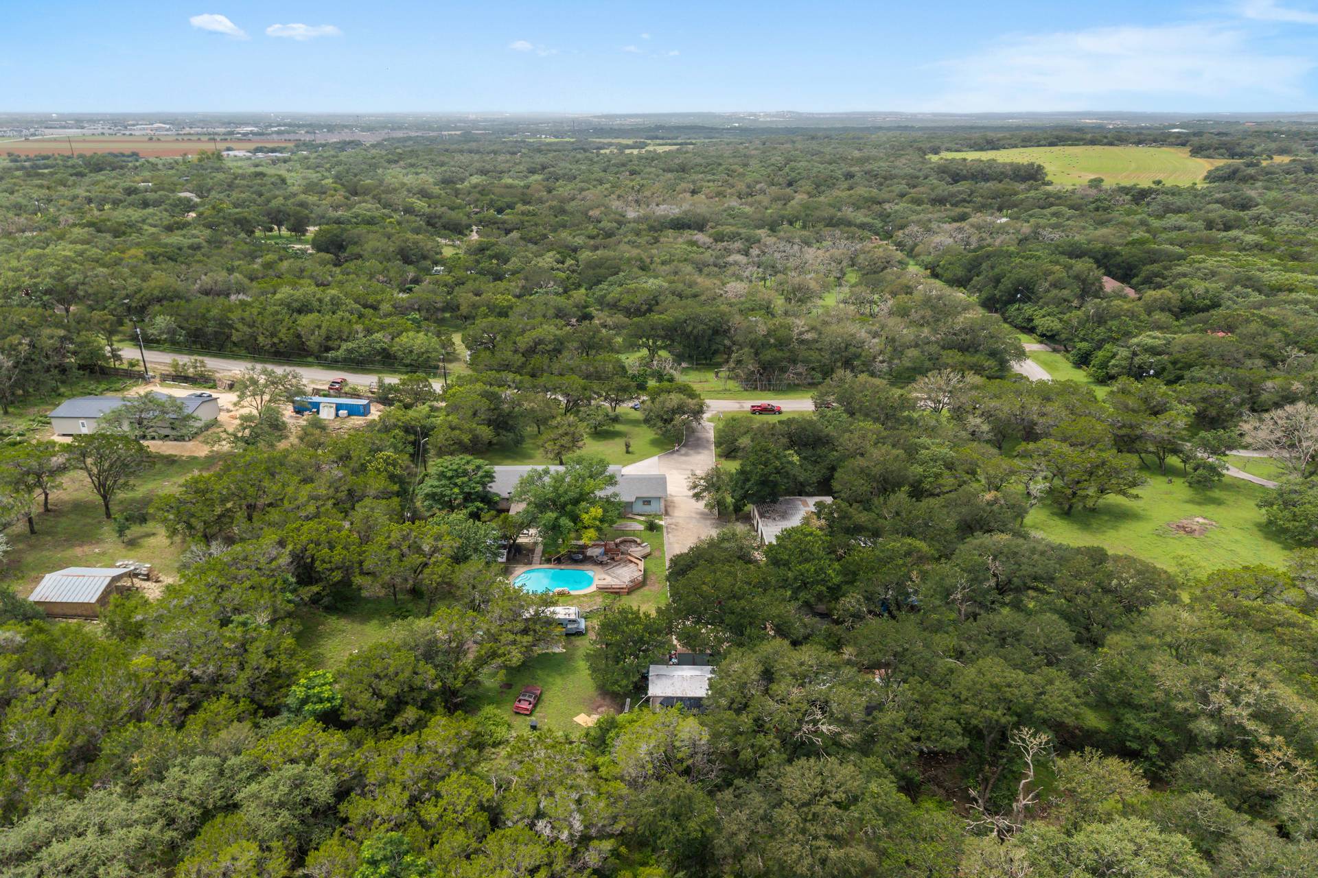 main property photo 39