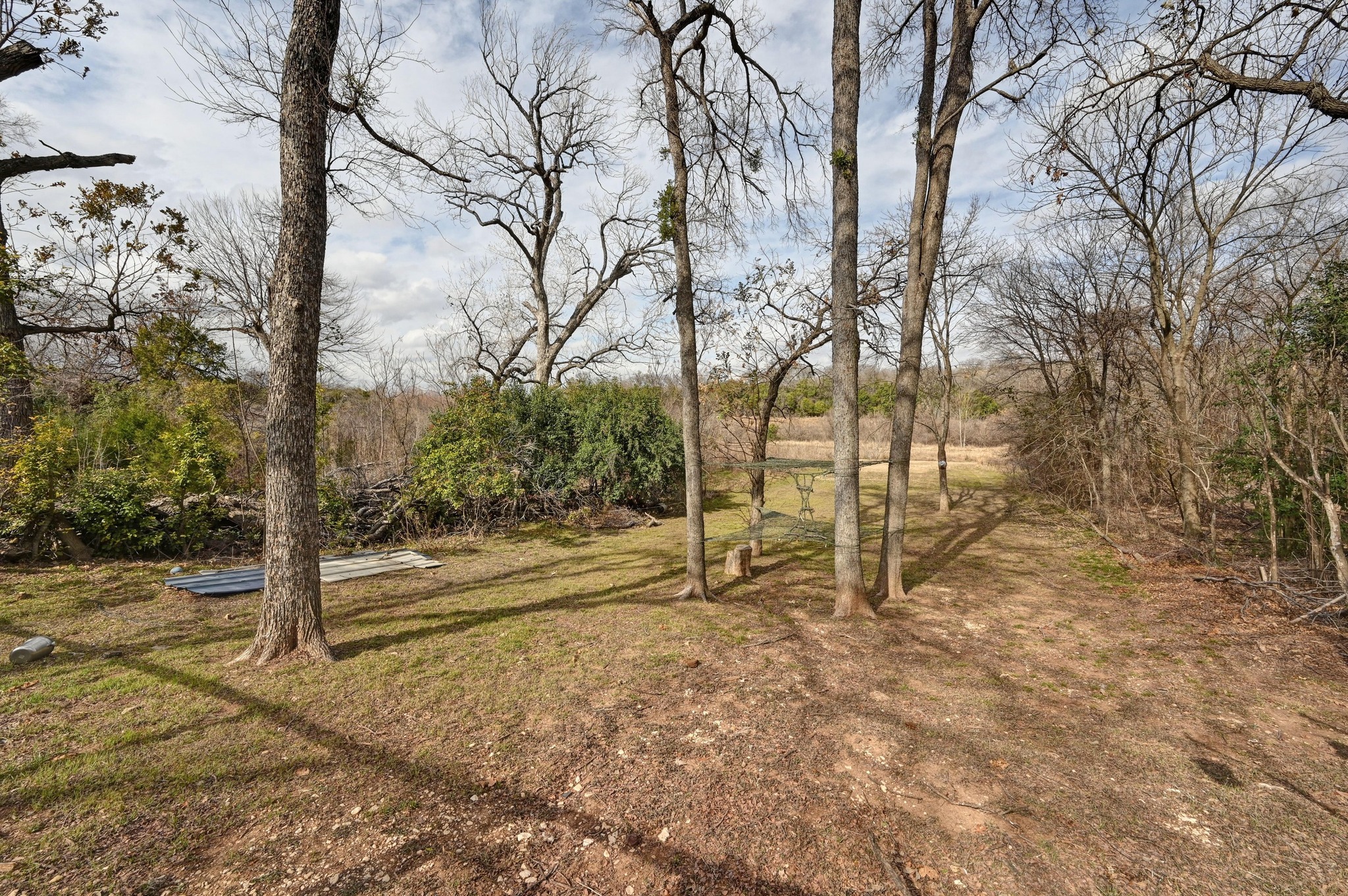 main property photo 23