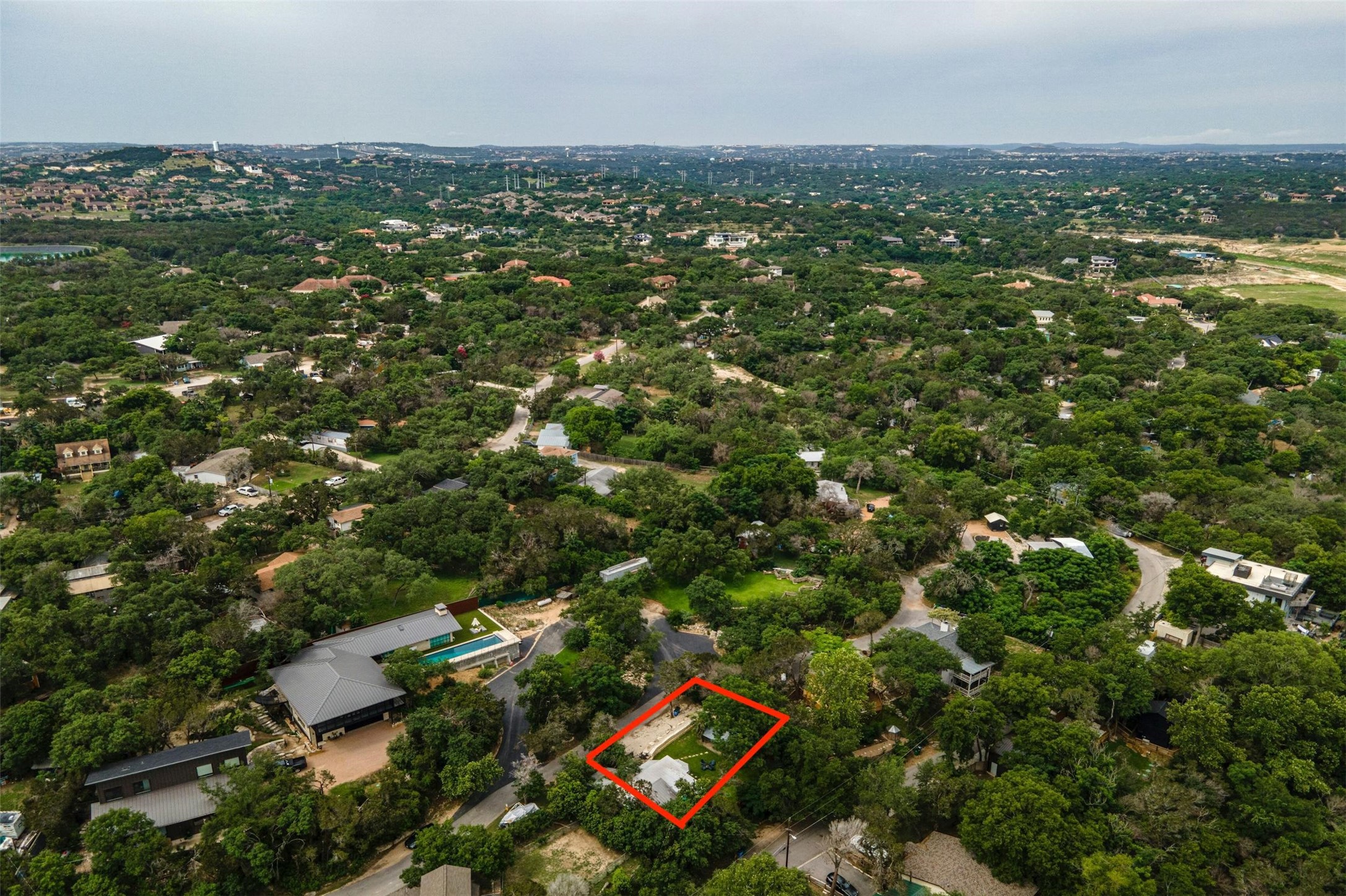 main property photo 39